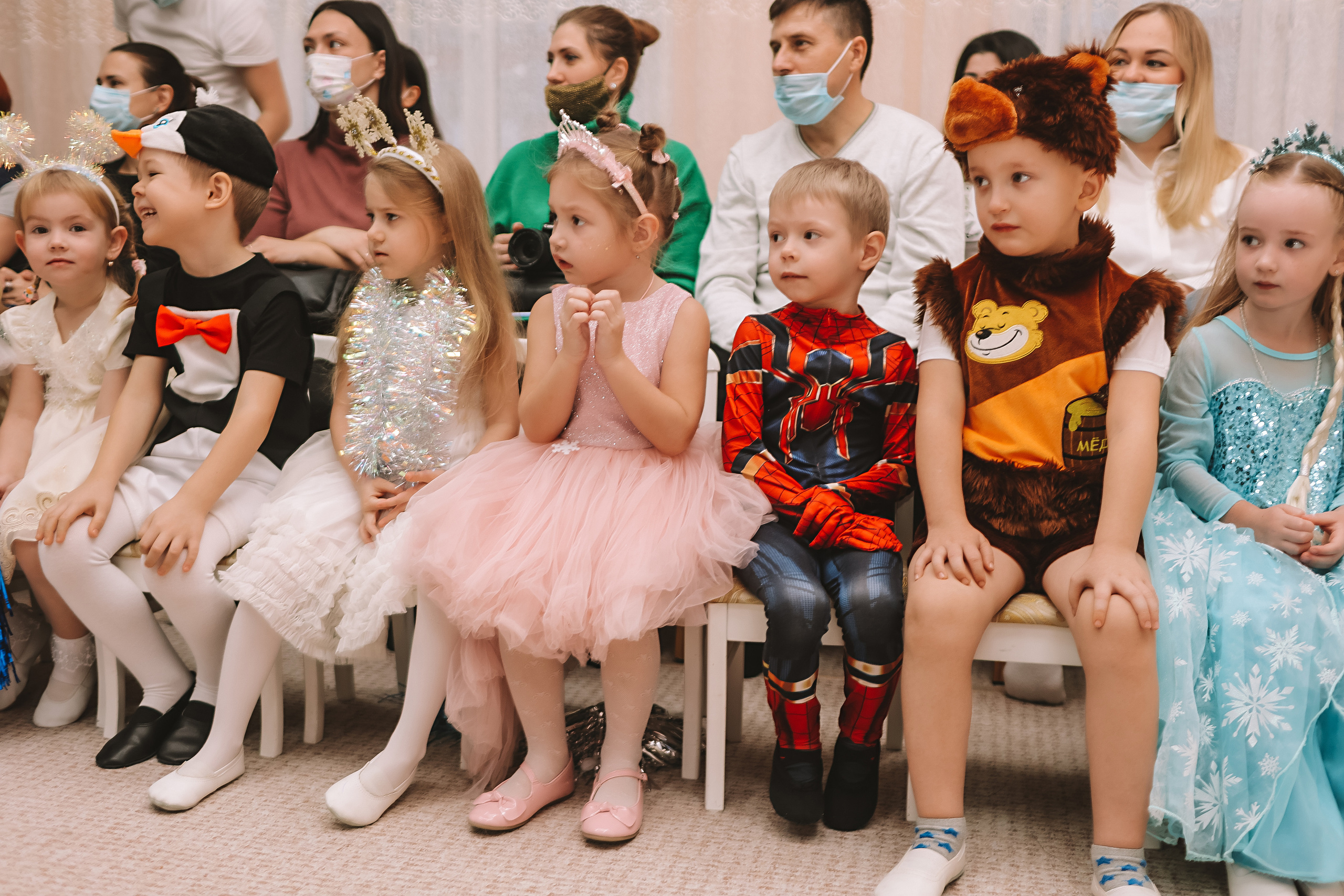 Репортаж новогоднего утренника. Семейный фотограф Тюмень, фотограф на роды Салмина Мария