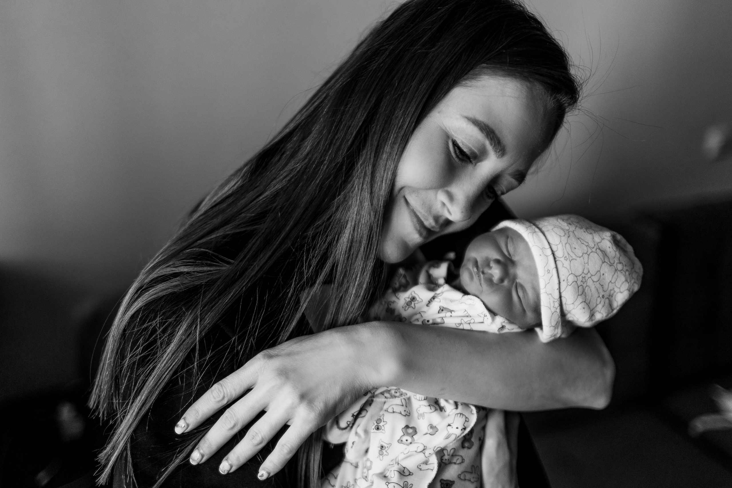 В палате сборный. Семейный фотограф Тюмень, фотограф на роды Салмина Мария