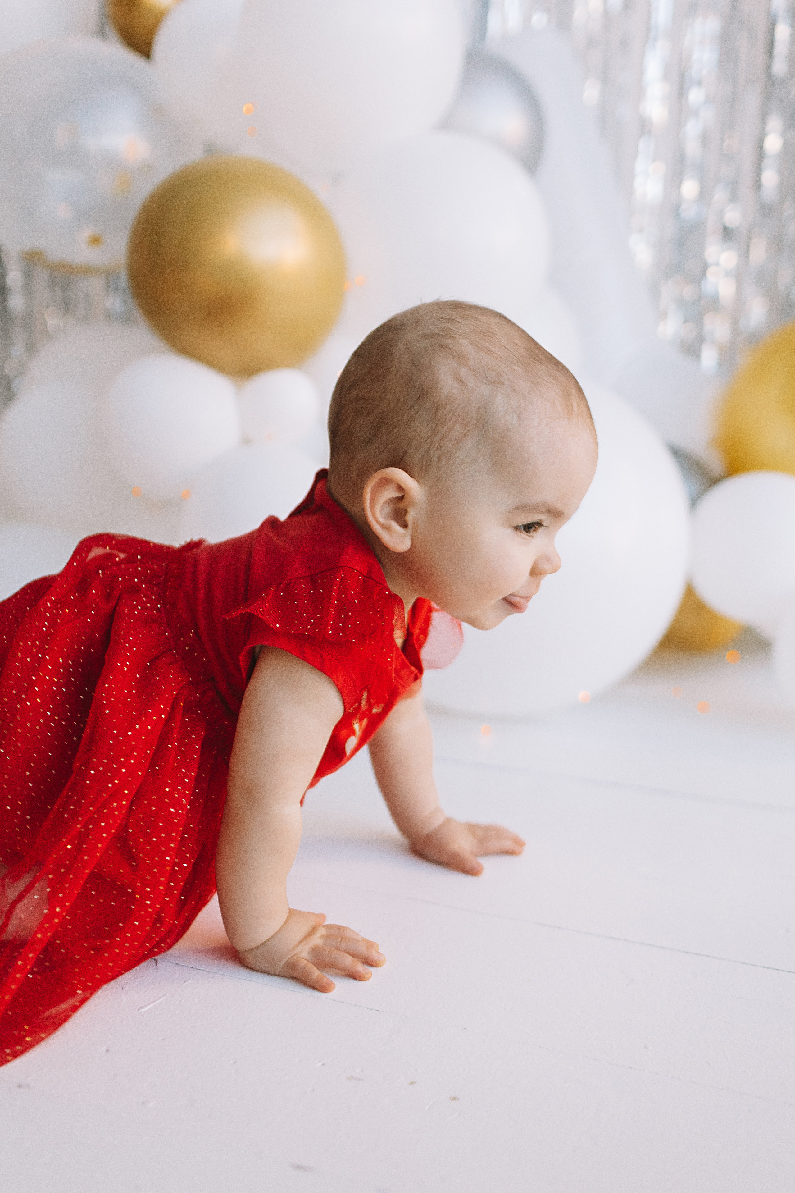 Годик в ВВ студио. Семейный фотограф Тюмень, фотограф на роды Салмина Мария