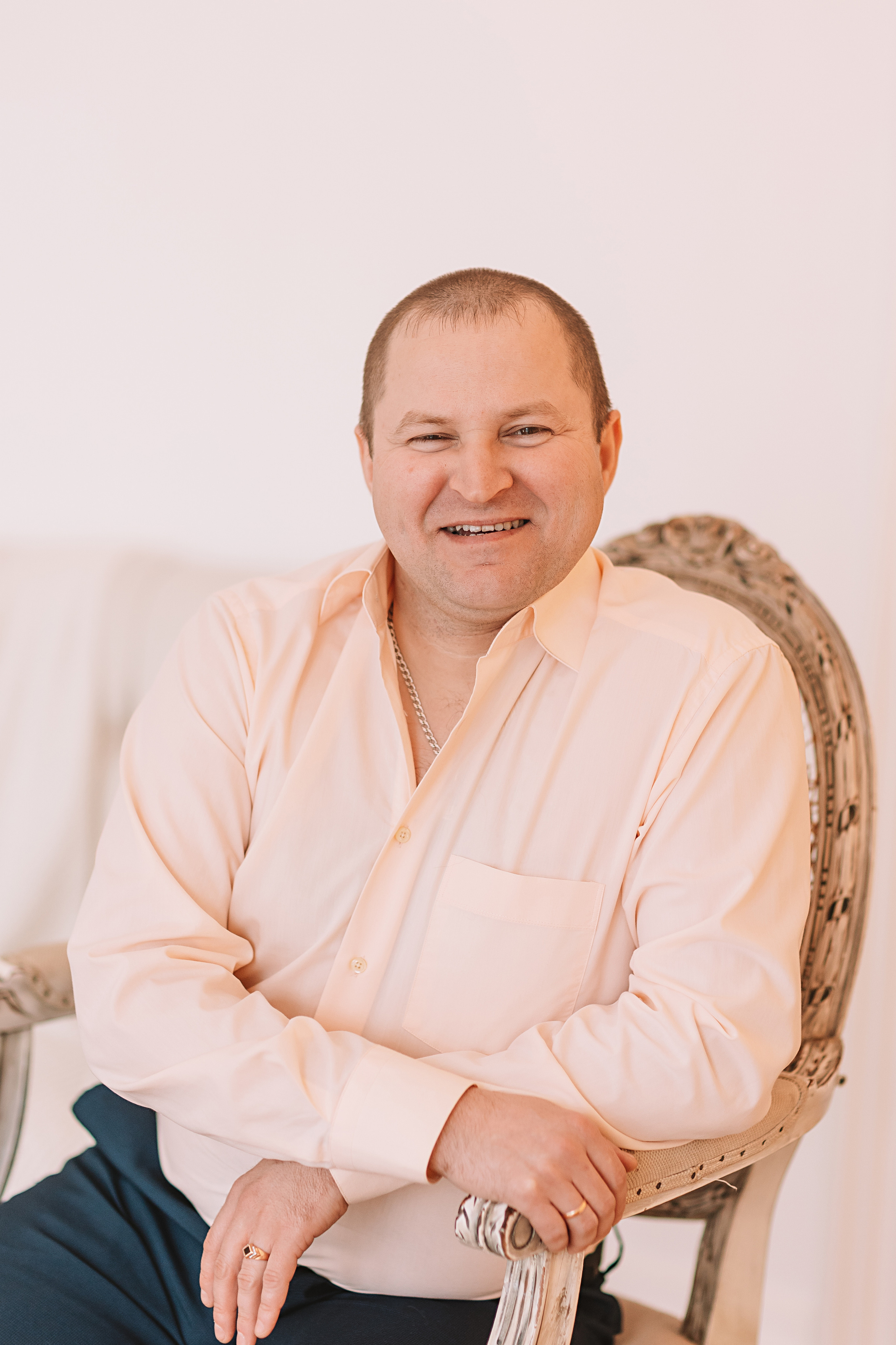 Студия Че (новогодняя). Семейный фотограф Тюмень, фотограф на роды Салмина Мария