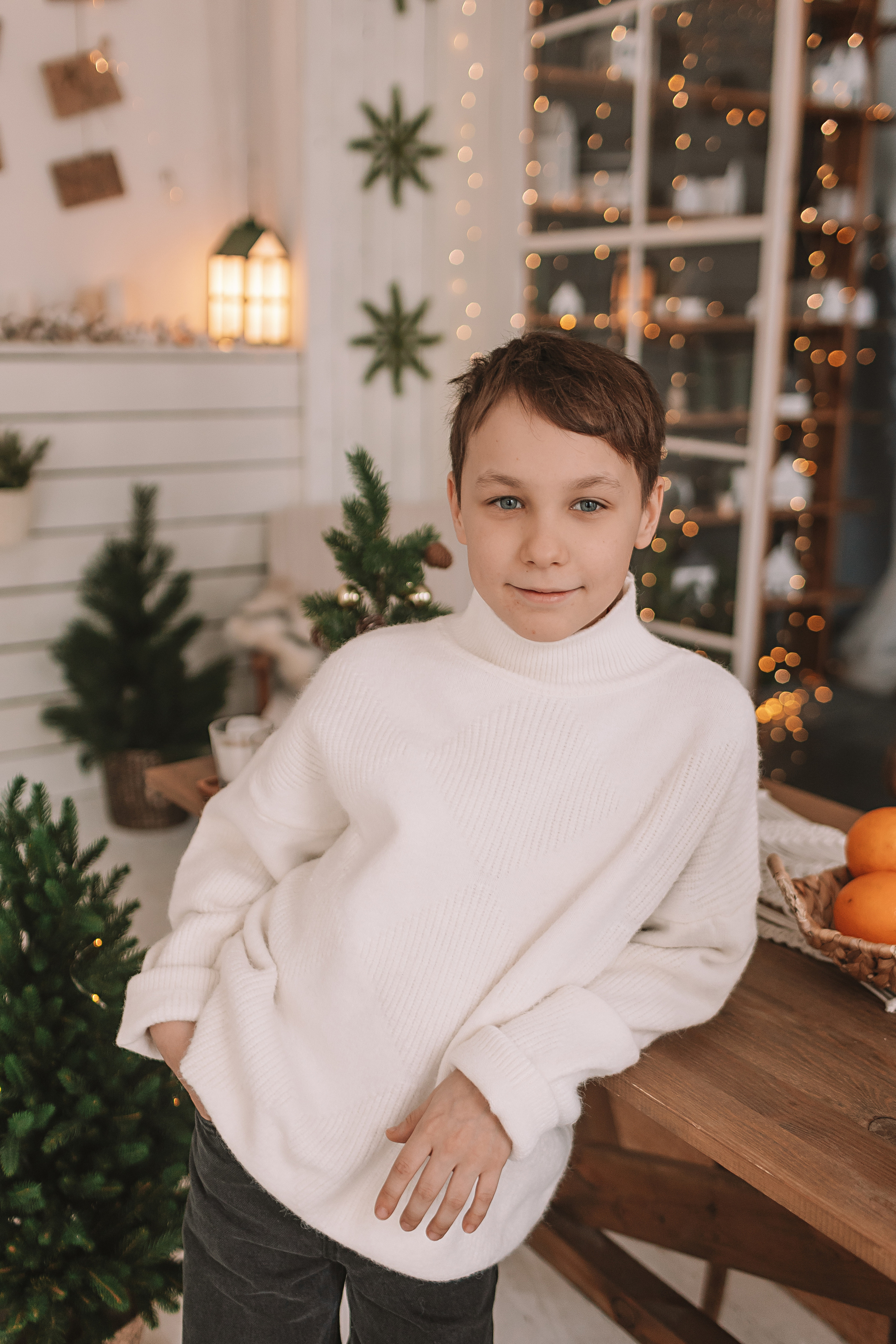 Новогодняя школьная в студии. Семейный фотограф Тюмень, фотограф на роды Салмина Мария