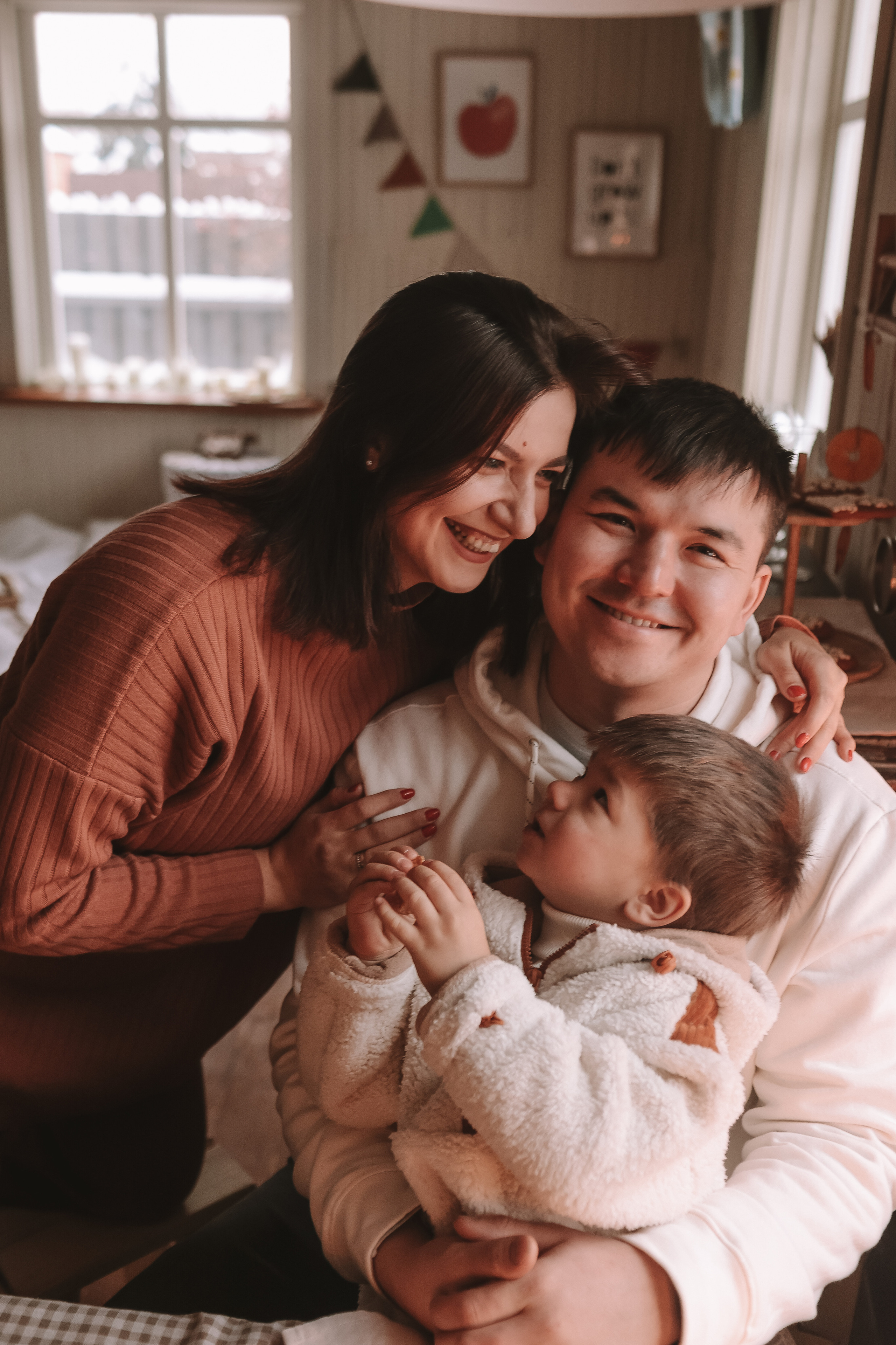 Локация Тишина (семья). Семейный фотограф Тюмень, фотограф на роды Салмина Мария