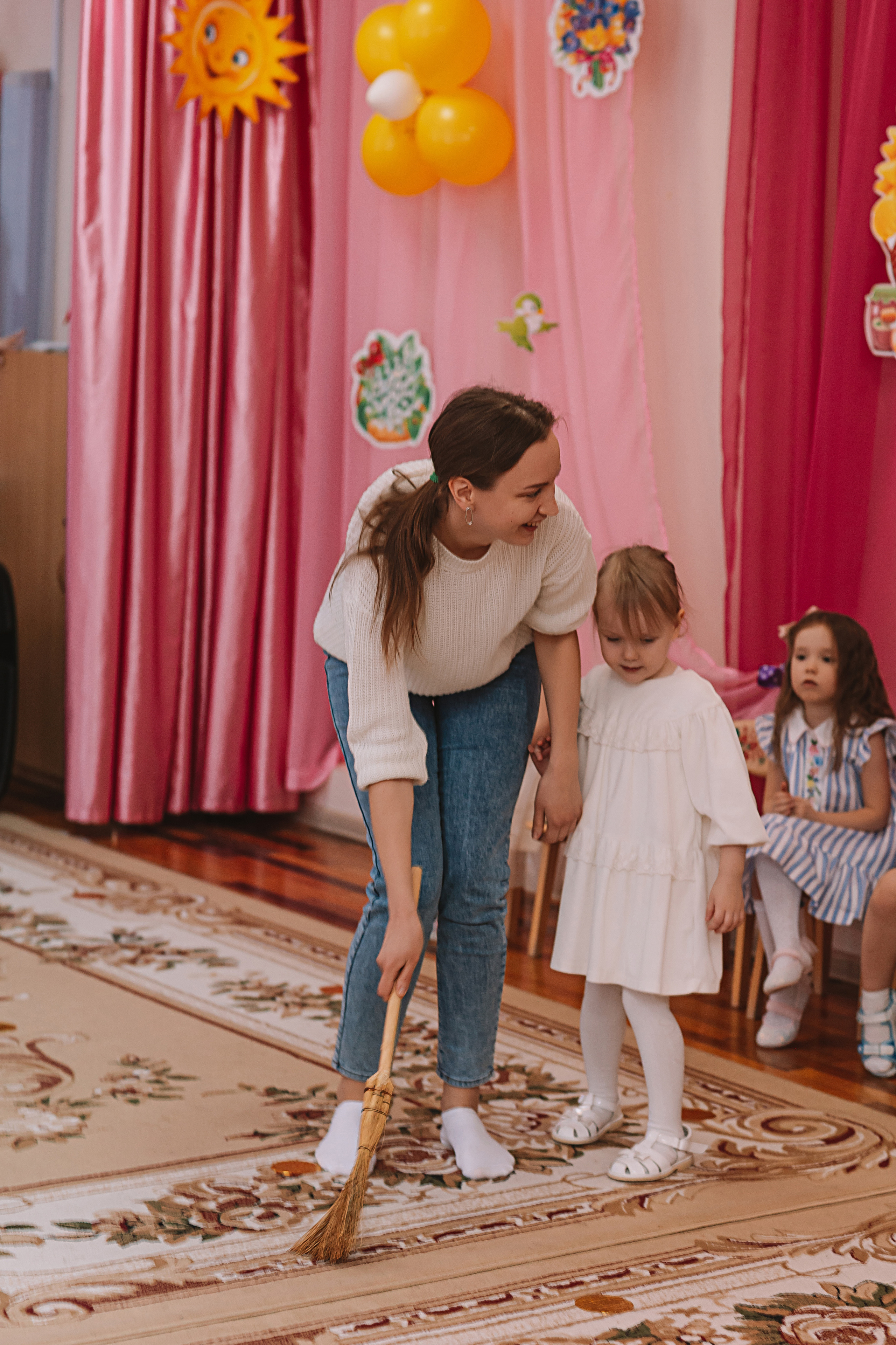 Утренник садик. Семейный фотограф Тюмень, фотограф на роды Салмина Мария
