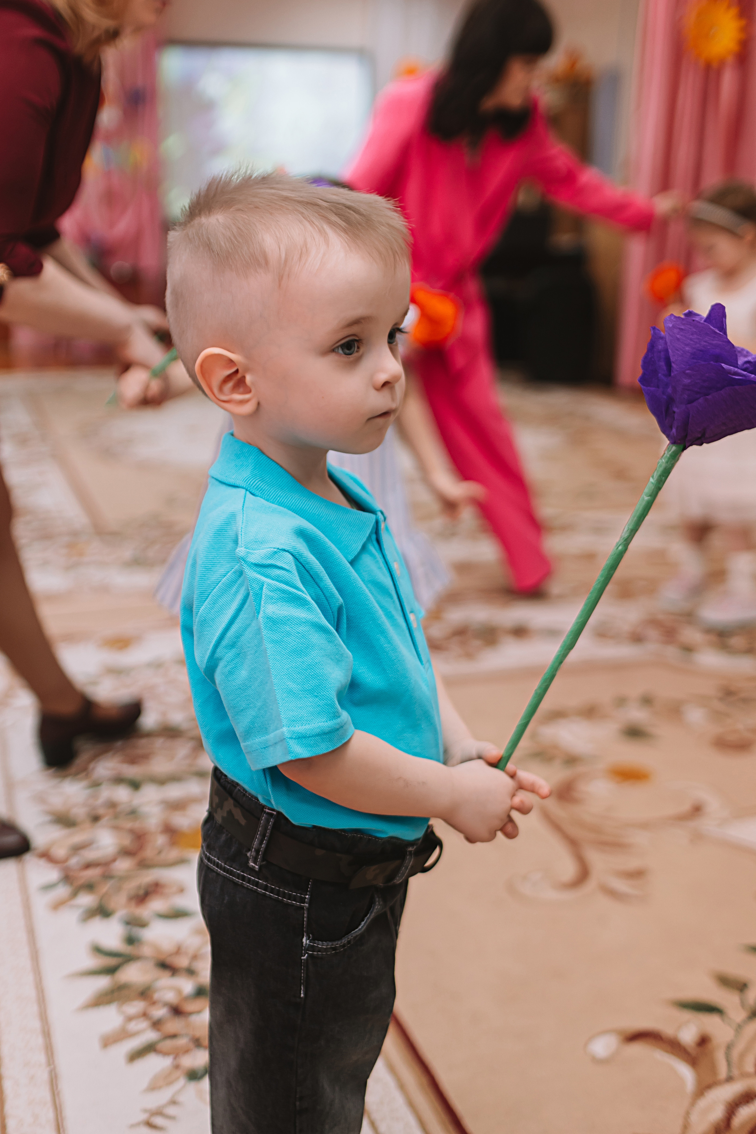 Утренник садик. Семейный фотограф Тюмень, фотограф на роды Салмина Мария