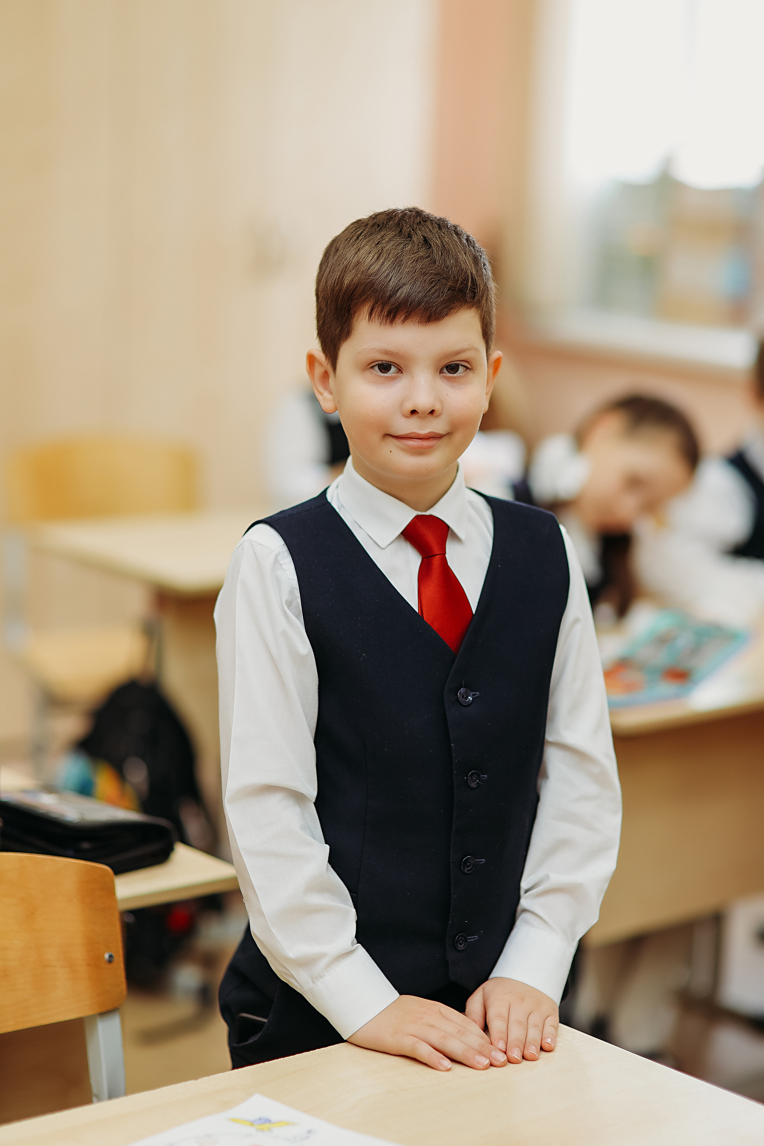 2 класс. Семейный фотограф Тюмень, фотограф на роды Салмина Мария