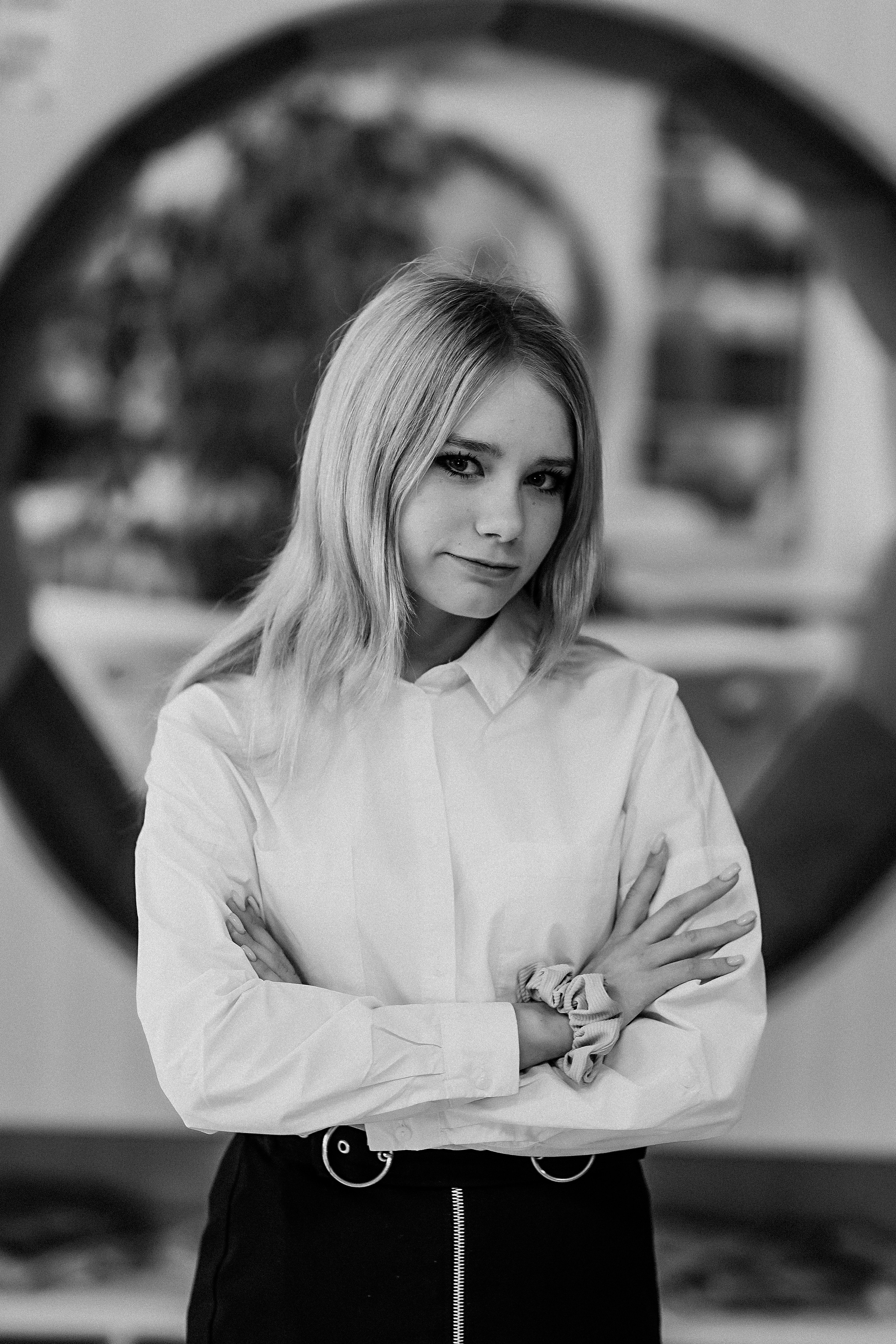 8 класс в библиотеке. Семейный фотограф Тюмень, фотограф на роды Салмина Мария