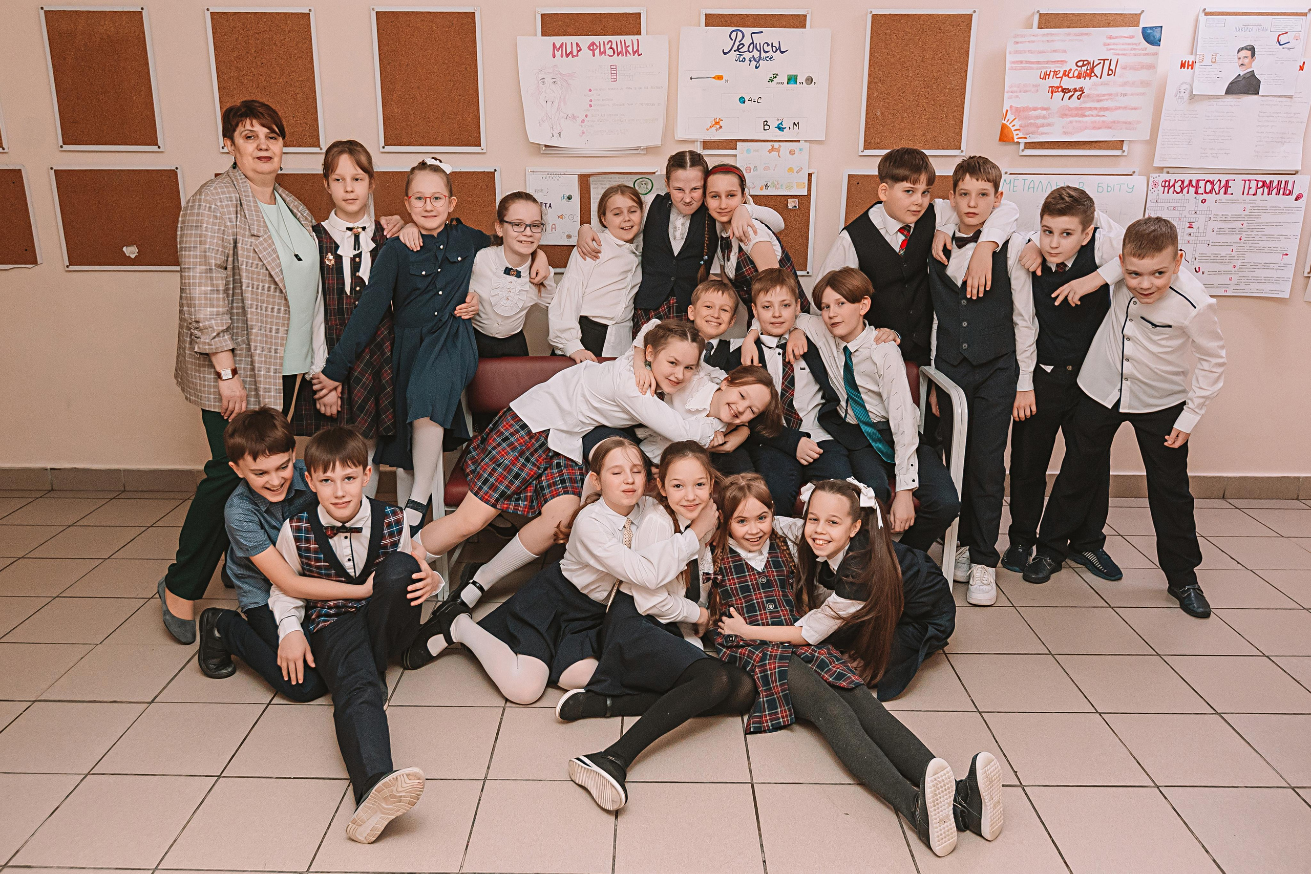 4 класс репортаж. Семейный фотограф Тюмень, фотограф на роды Салмина Мария