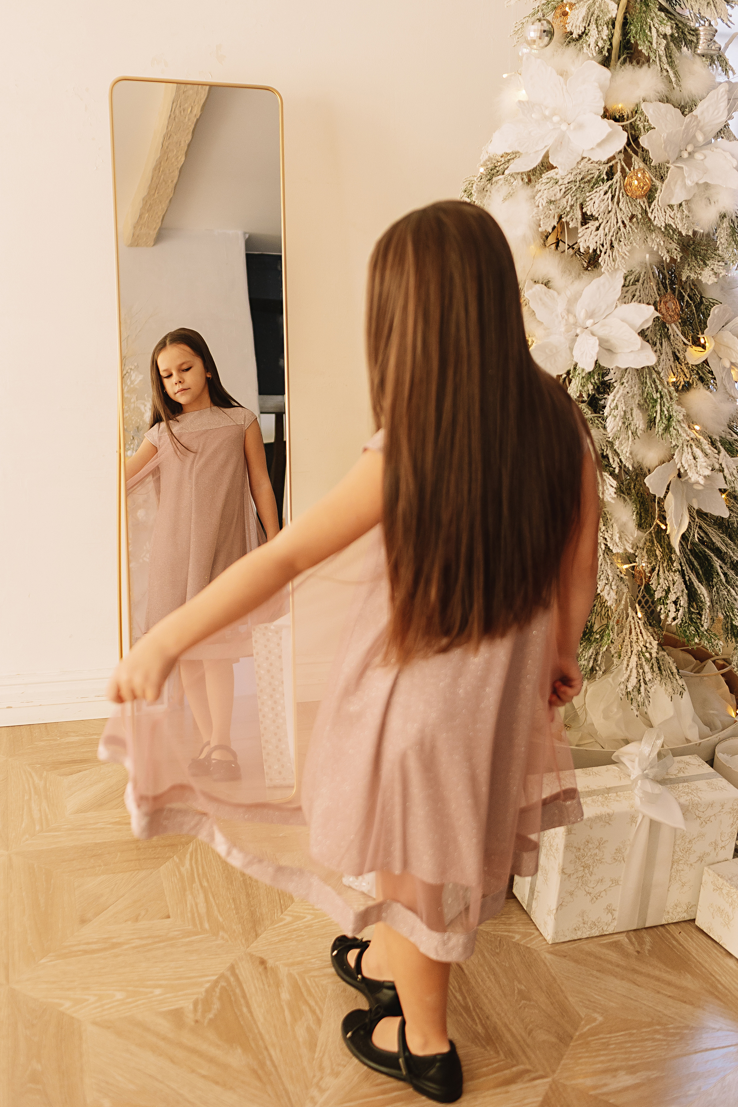 Платья. Семейный фотограф Тюмень, фотограф на роды Салмина Мария