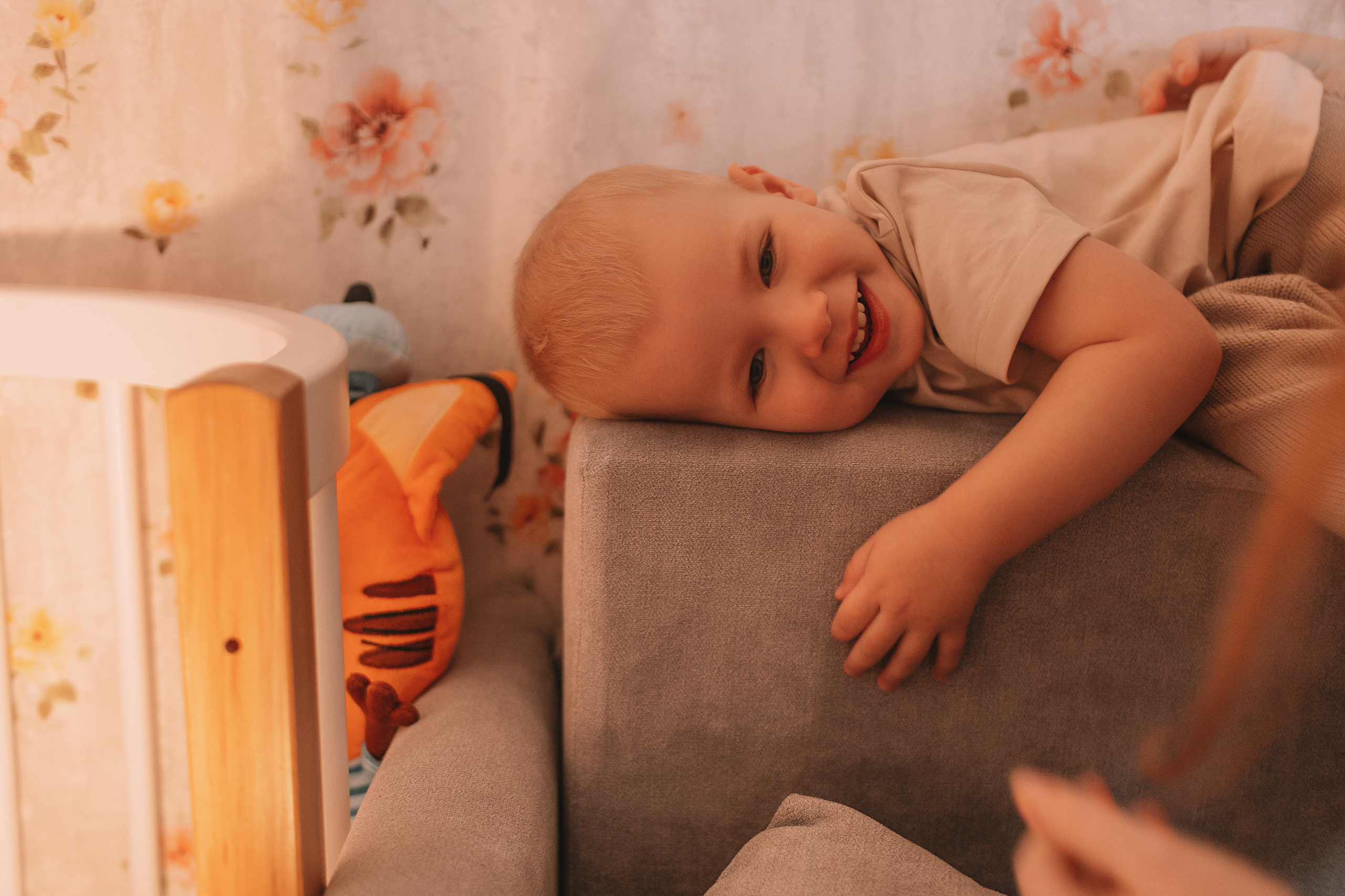Очень активный Лев. Семейный фотограф Тюмень, фотограф на роды Салмина Мария