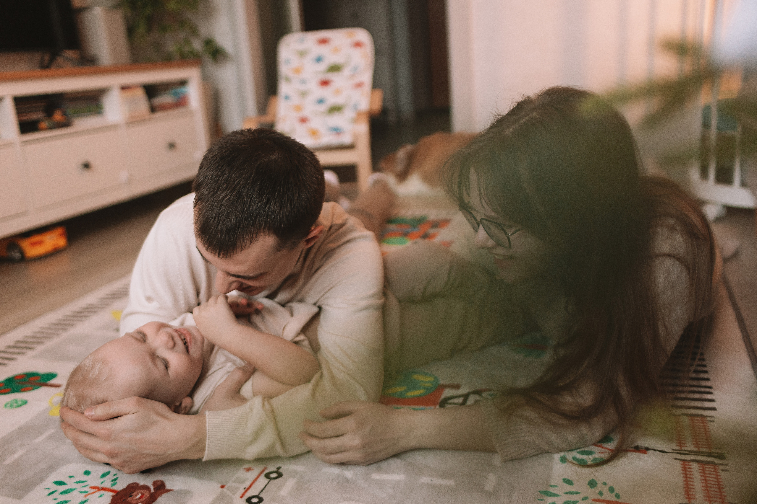 Очень активный Лев. Семейный фотограф Тюмень, фотограф на роды Салмина Мария
