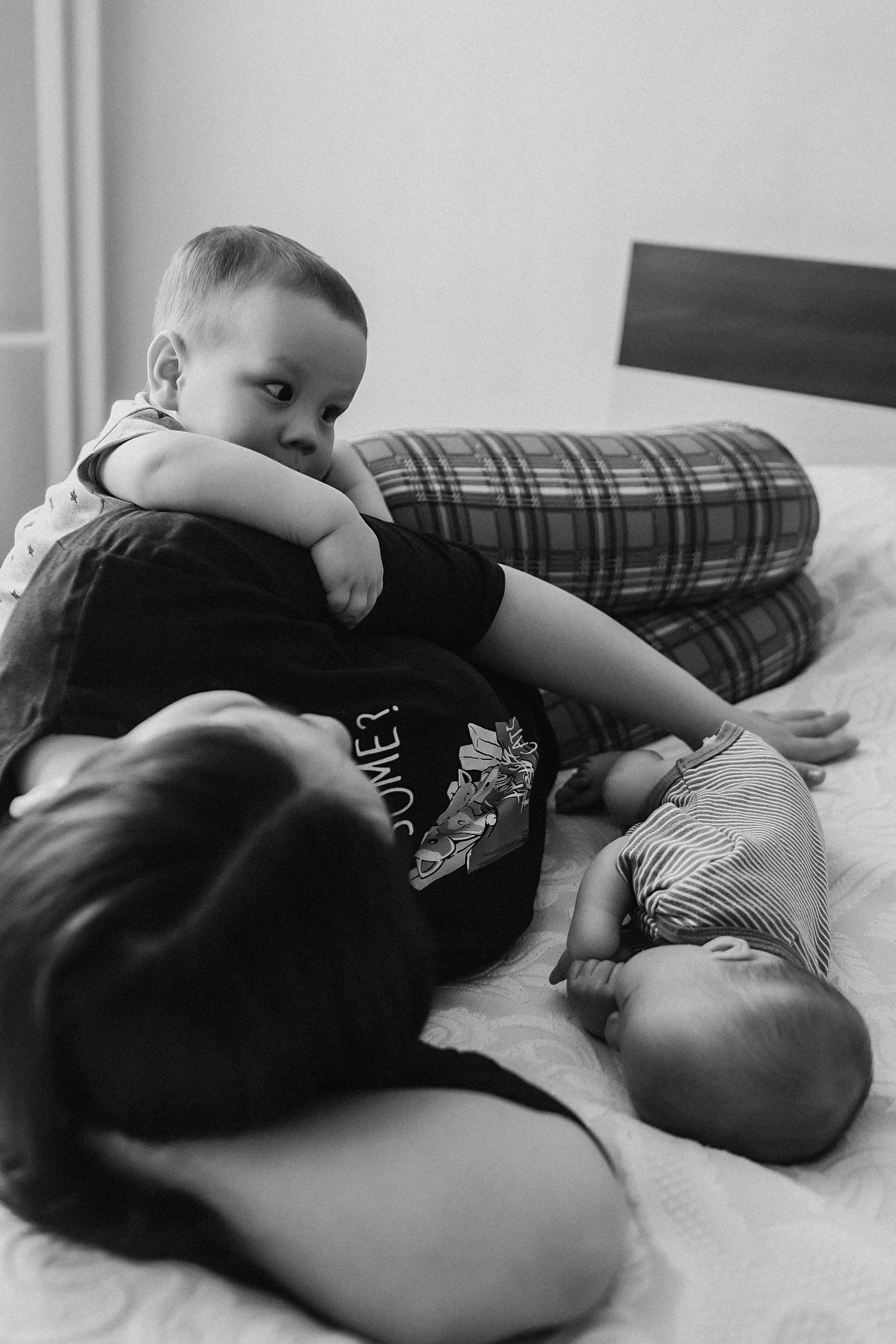 Руслан. Семейный фотограф Тюмень, фотограф на роды Салмина Мария