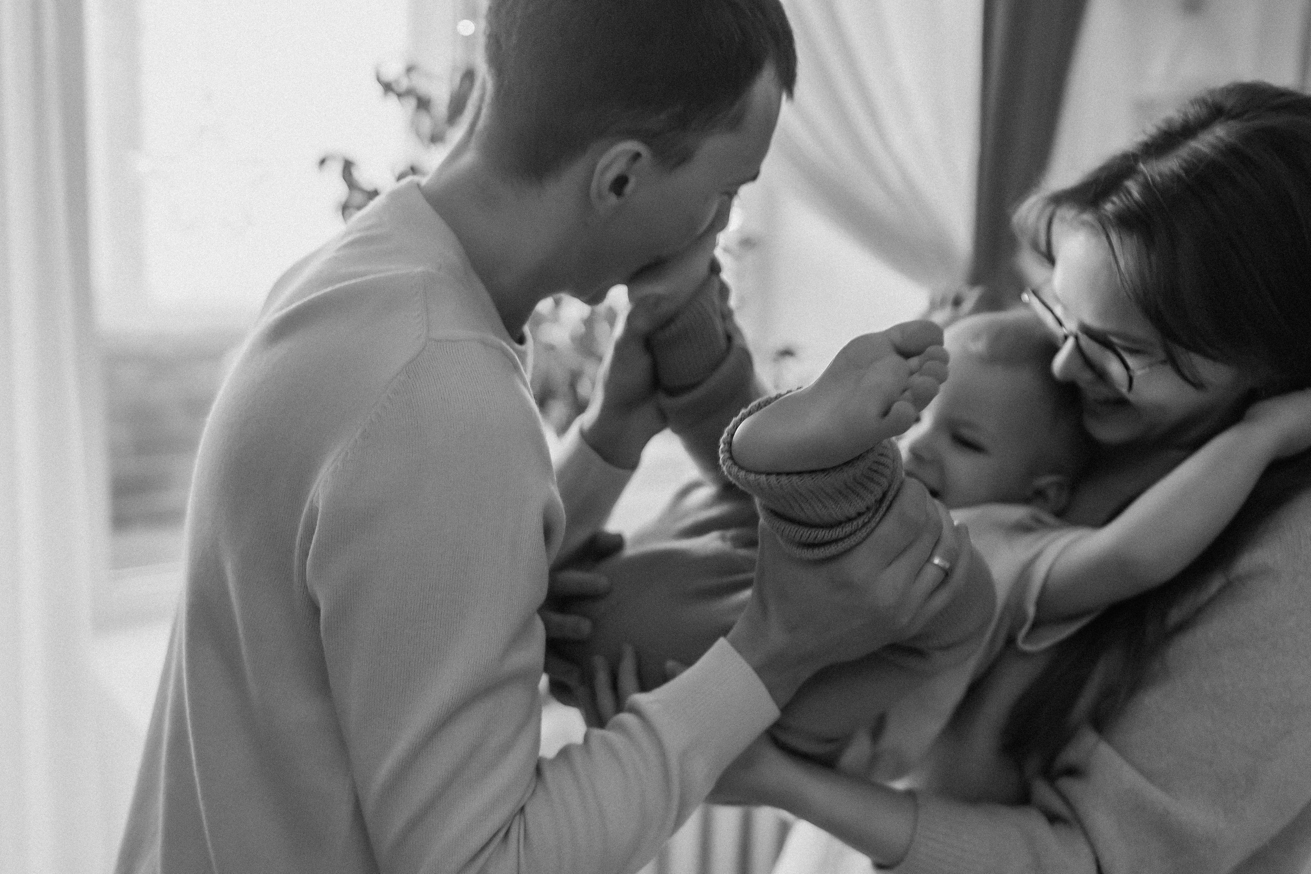 Очень активный Лев. Семейный фотограф Тюмень, фотограф на роды Салмина Мария