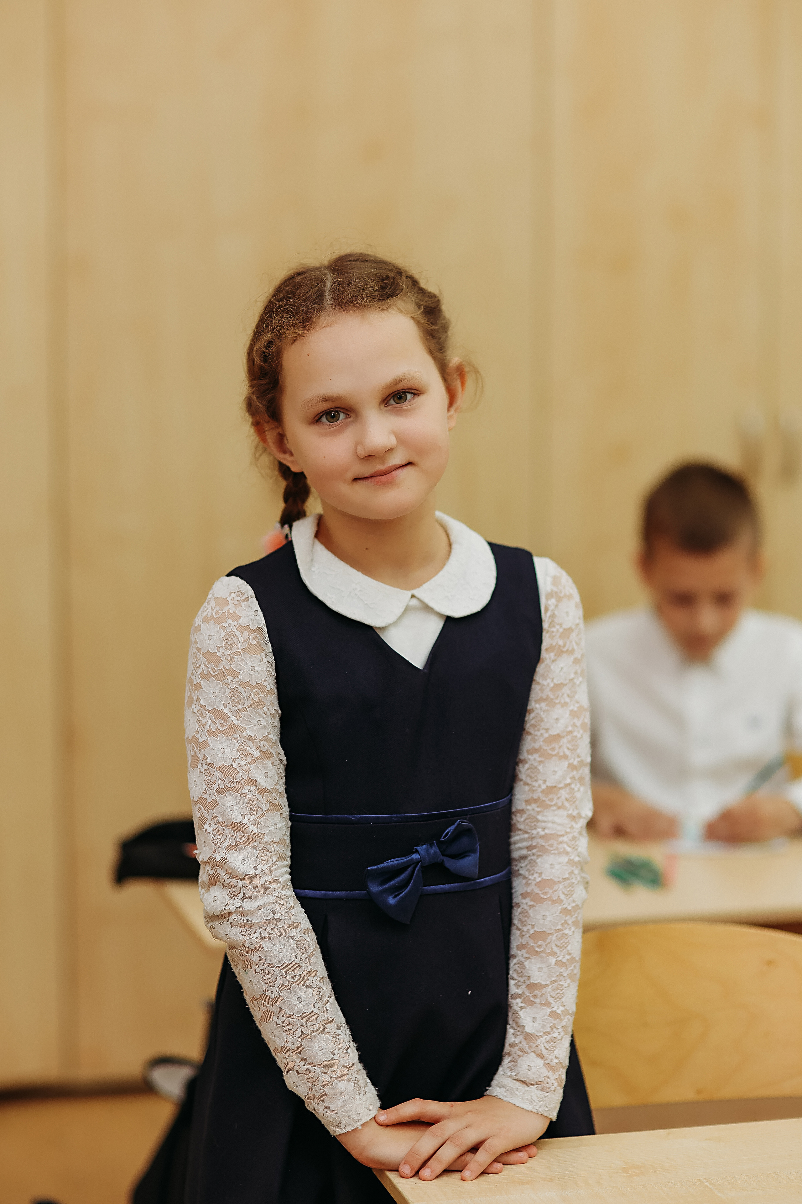 2 класс. Семейный фотограф Тюмень, фотограф на роды Салмина Мария