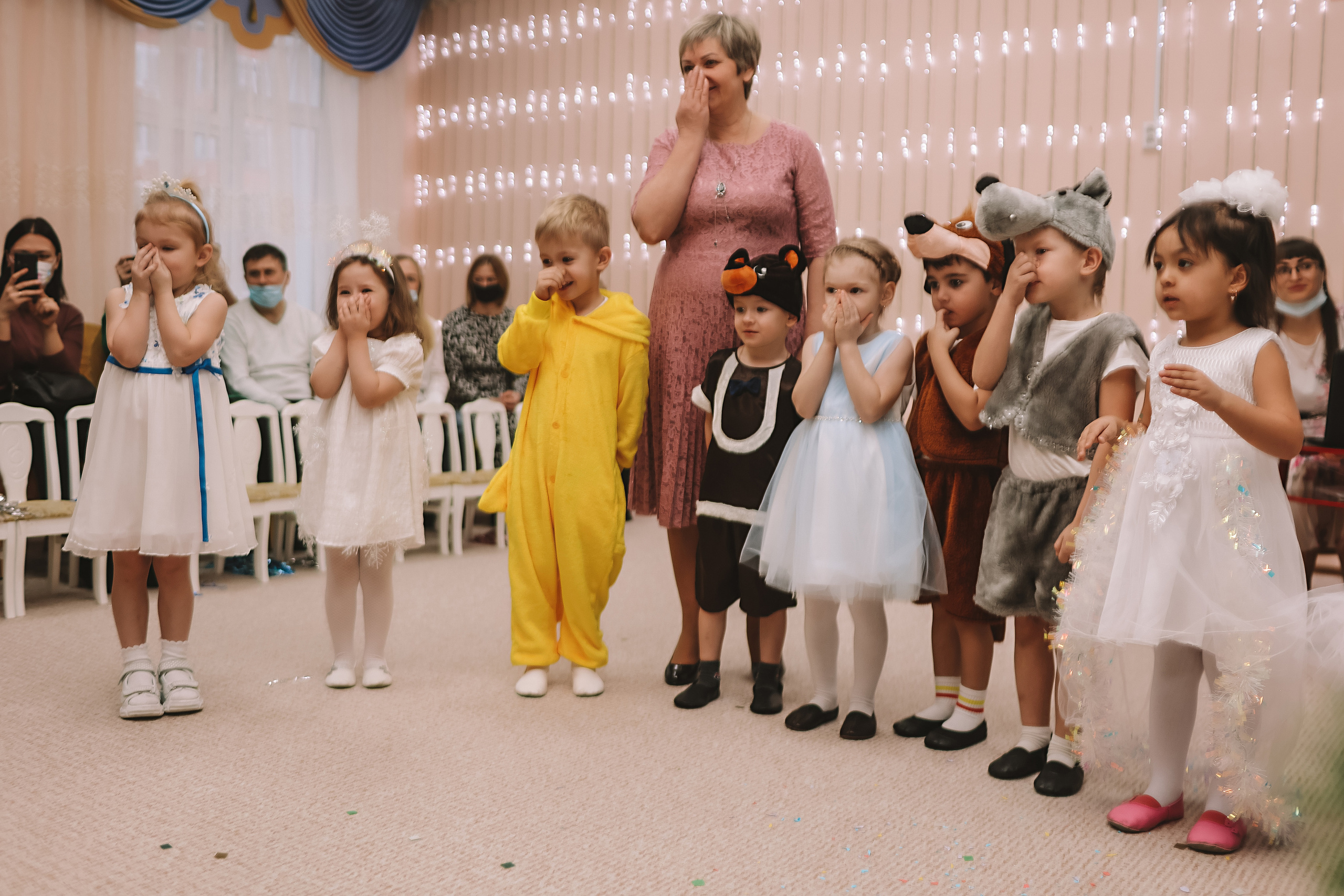 Репортаж новогоднего утренника. Семейный фотограф Тюмень, фотограф на роды Салмина Мария