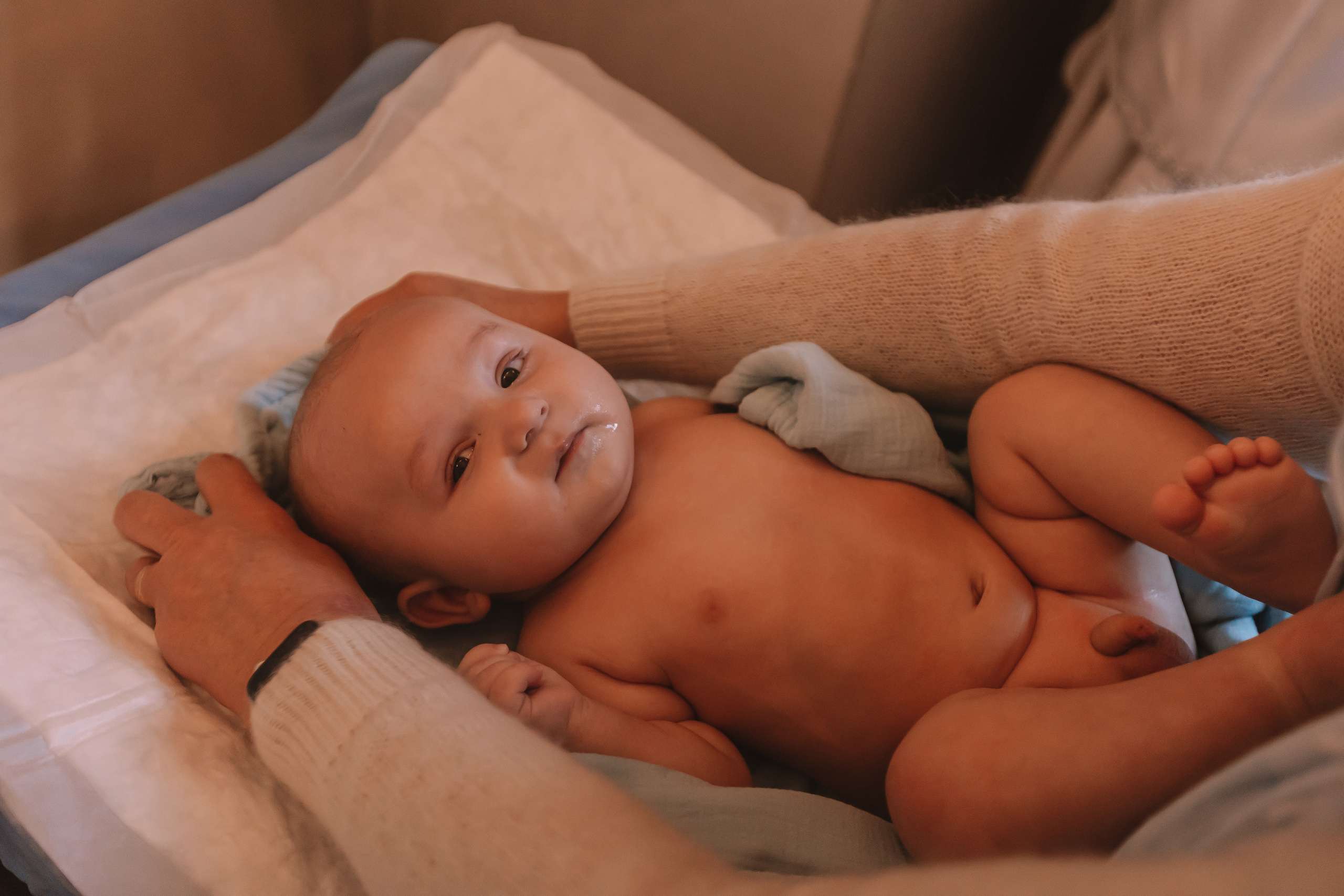 Крещение семакова. Семейный фотограф Тюмень, фотограф на роды Салмина Мария