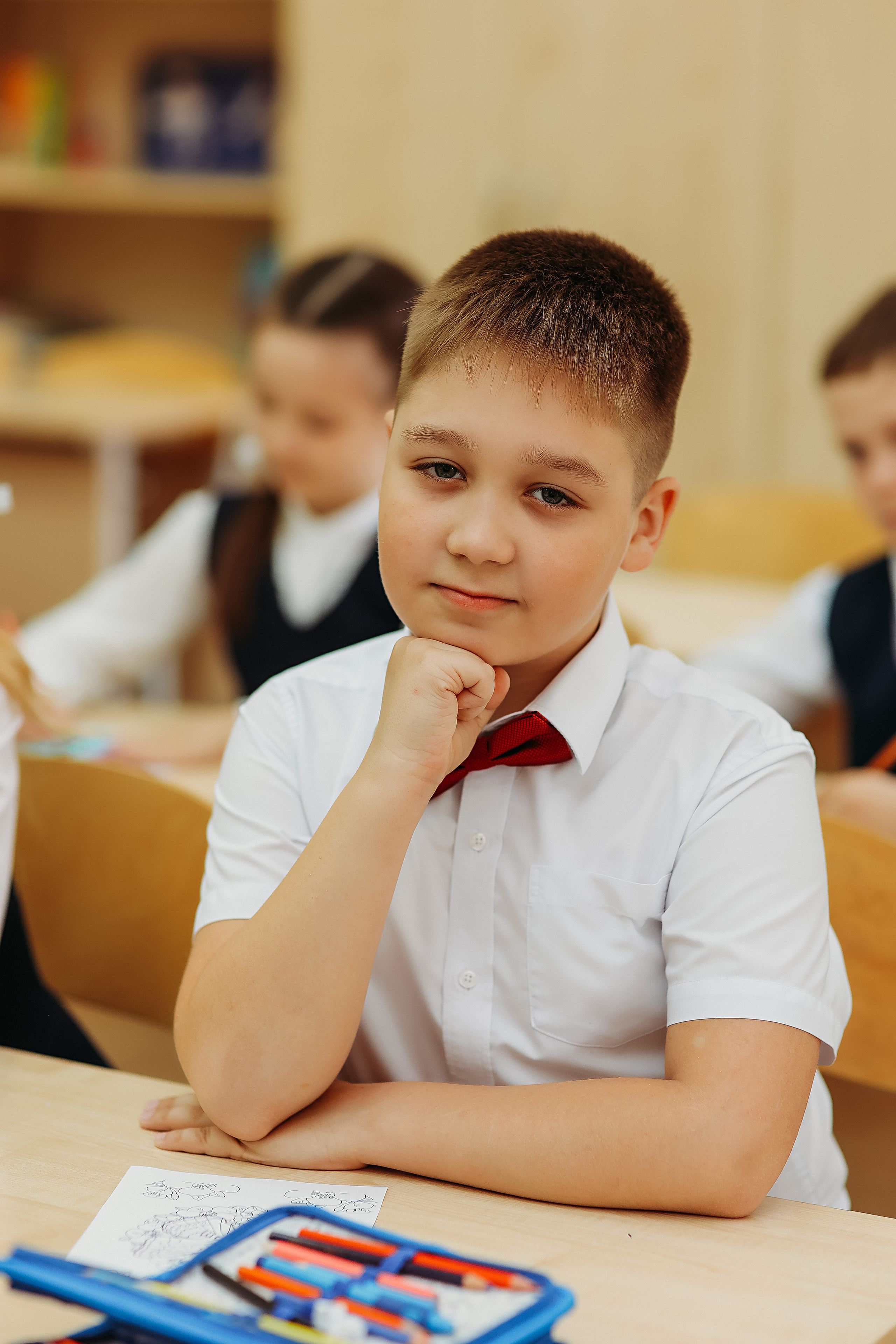 2 класс. Семейный фотограф Тюмень, фотограф на роды Салмина Мария