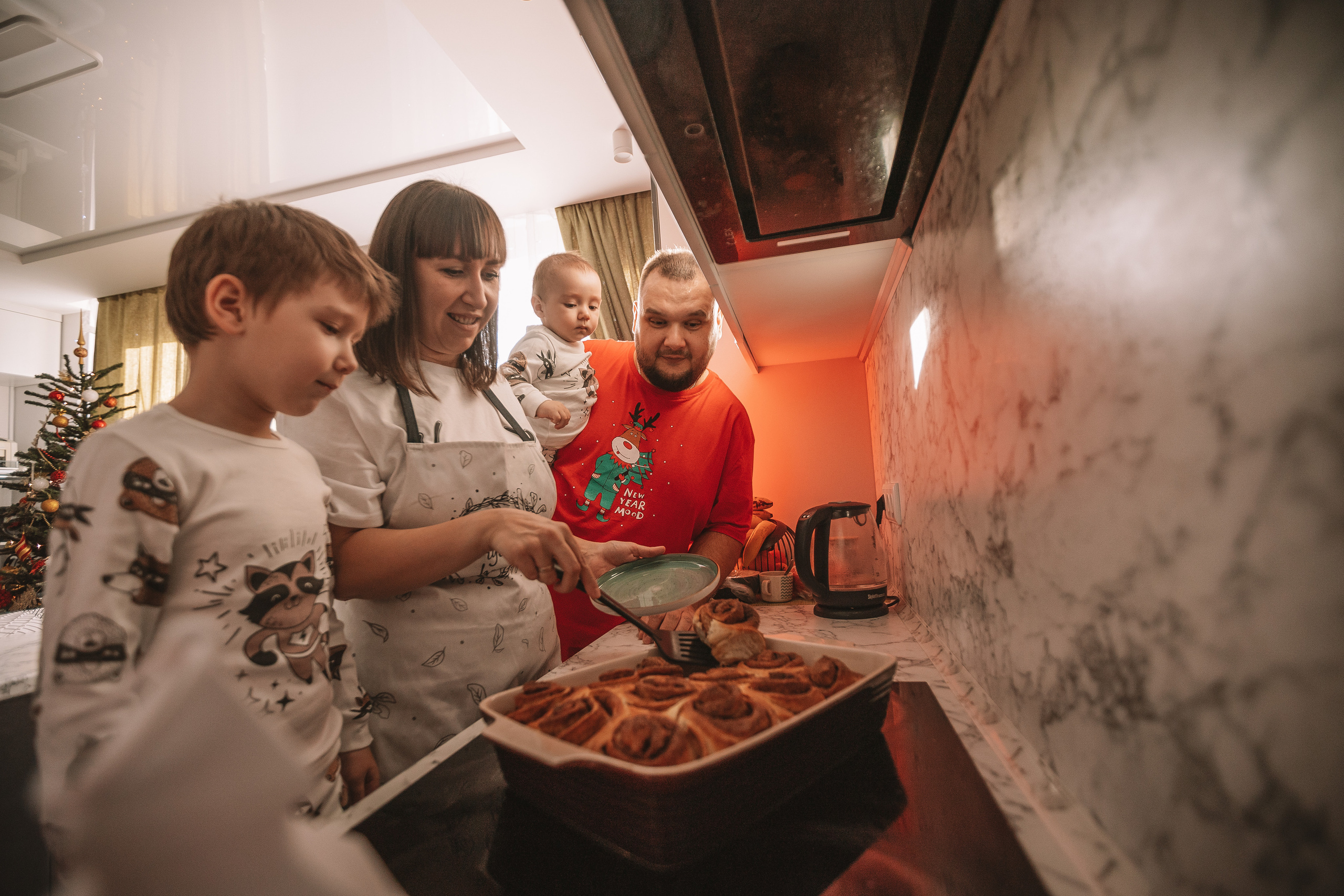 Новогодний Синнабон. Семейный фотограф Тюмень, фотограф на роды Салмина Мария