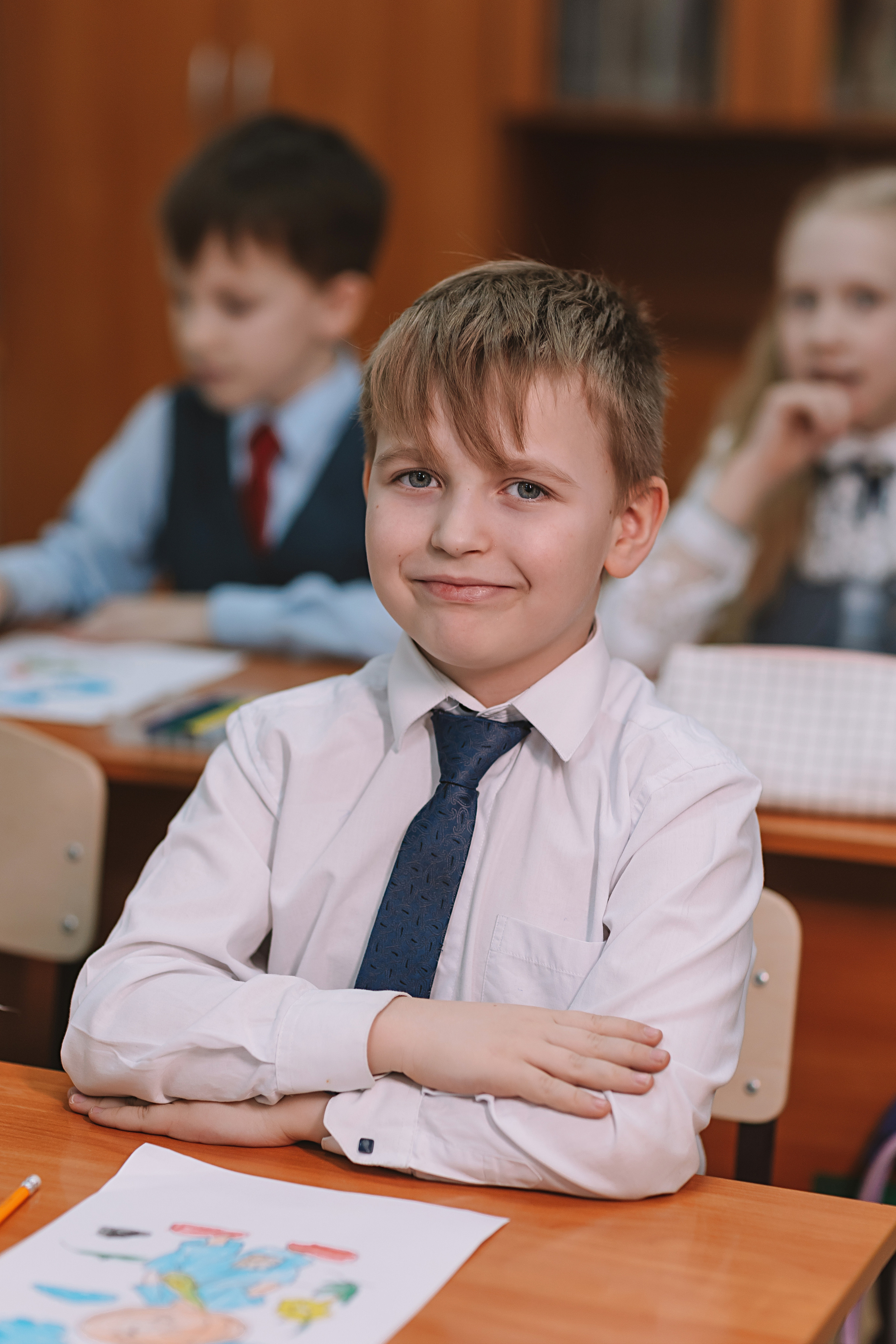 2 класс в школе. Семейный фотограф Тюмень, фотограф на роды Салмина Мария