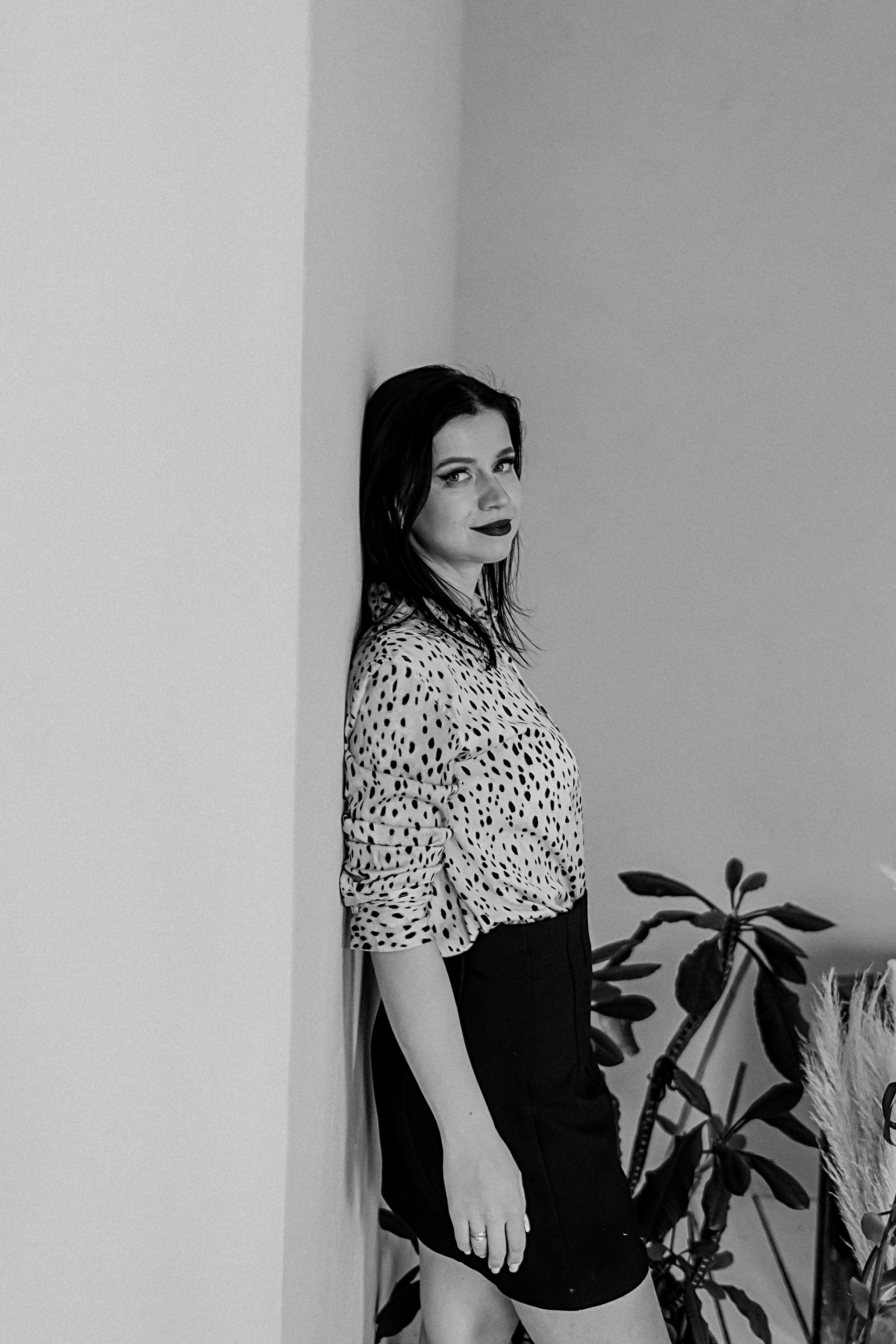 Руководитель студий красоты, студия Белая. Семейный фотограф Тюмень, фотограф на роды Салмина Мария