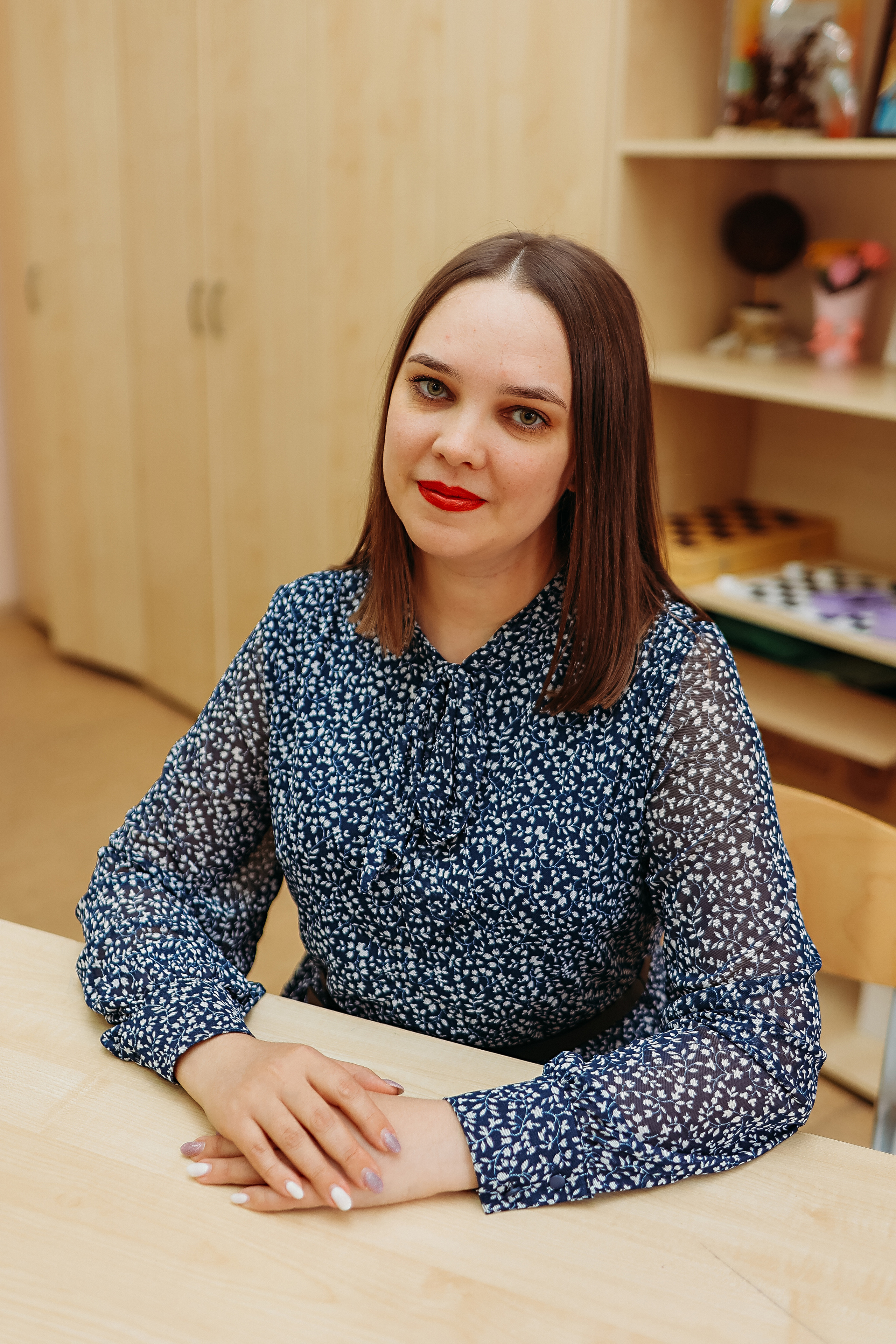 2 класс. Семейный фотограф Тюмень, фотограф на роды Салмина Мария