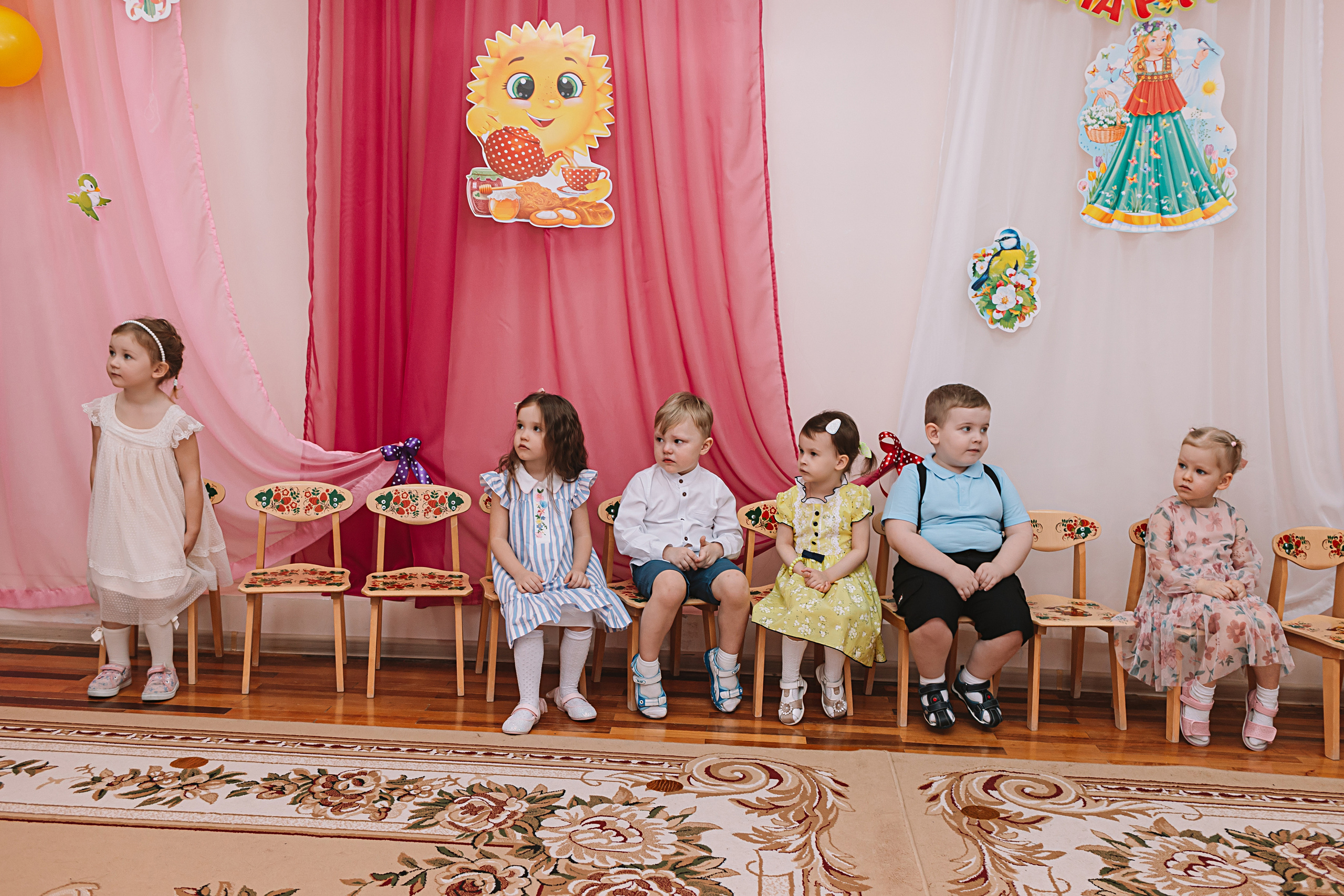 Утренник садик. Семейный фотограф Тюмень, фотограф на роды Салмина Мария