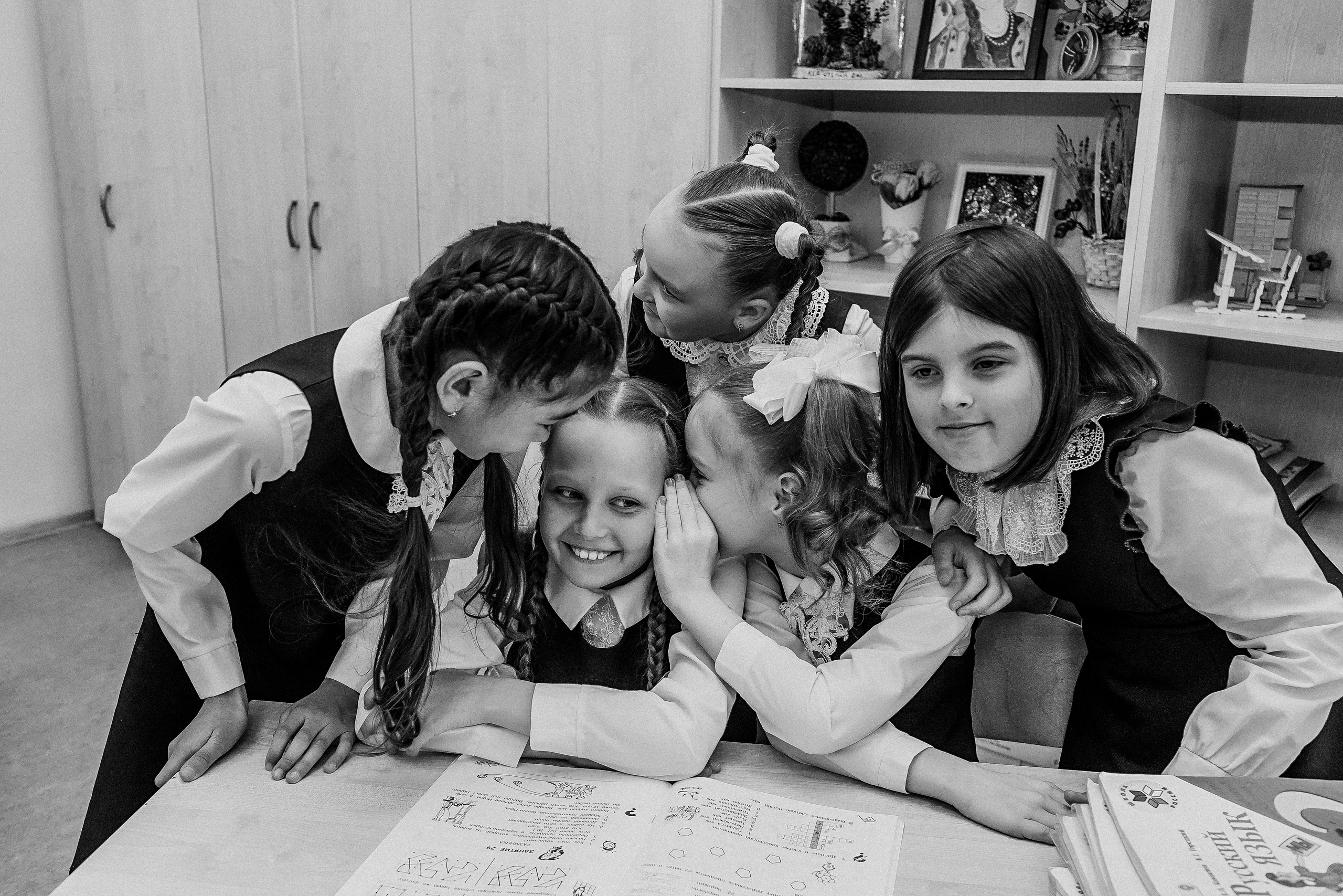 2 класс. Семейный фотограф Тюмень, фотограф на роды Салмина Мария