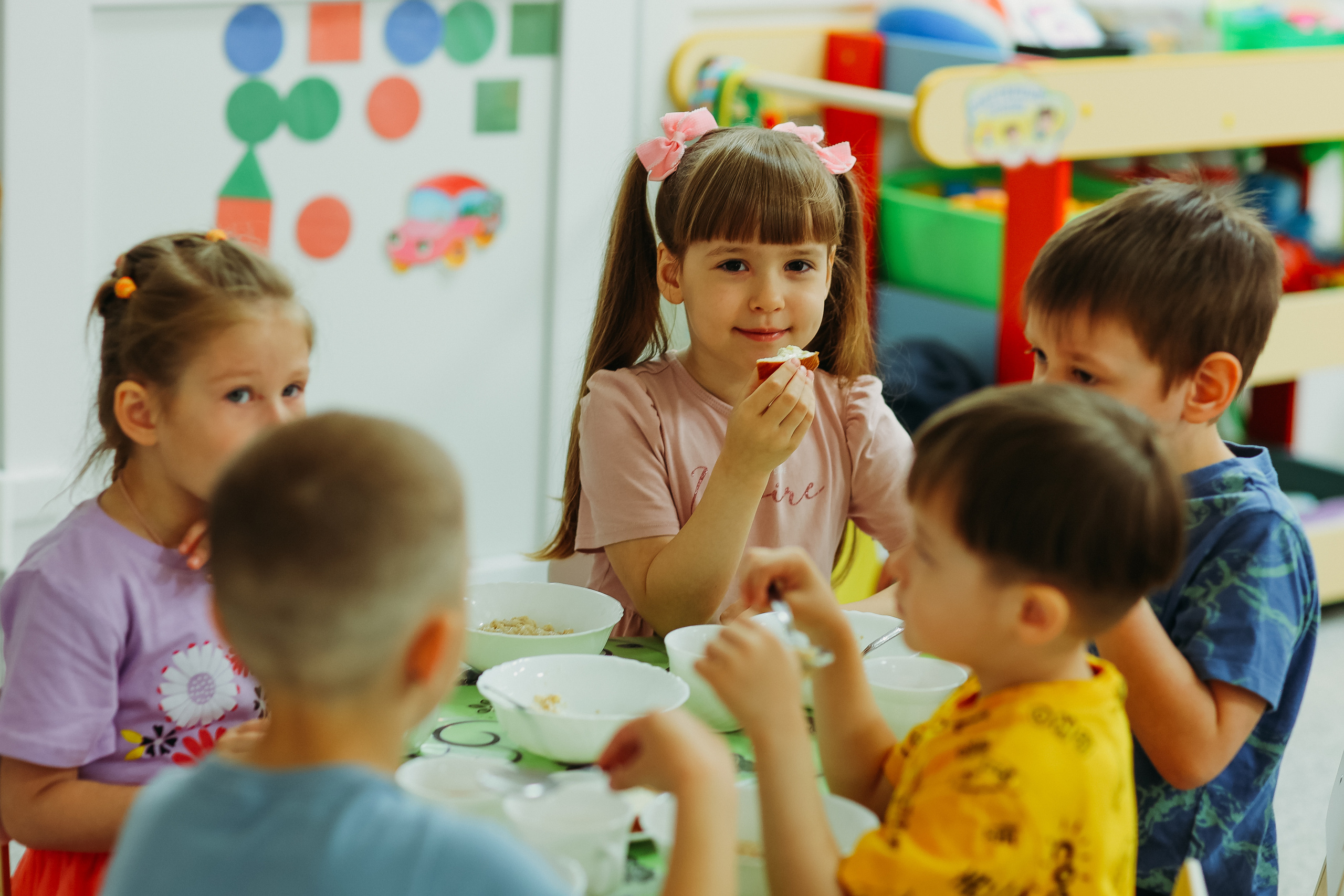 Садик. Семейный фотограф Тюмень, фотограф на роды Салмина Мария