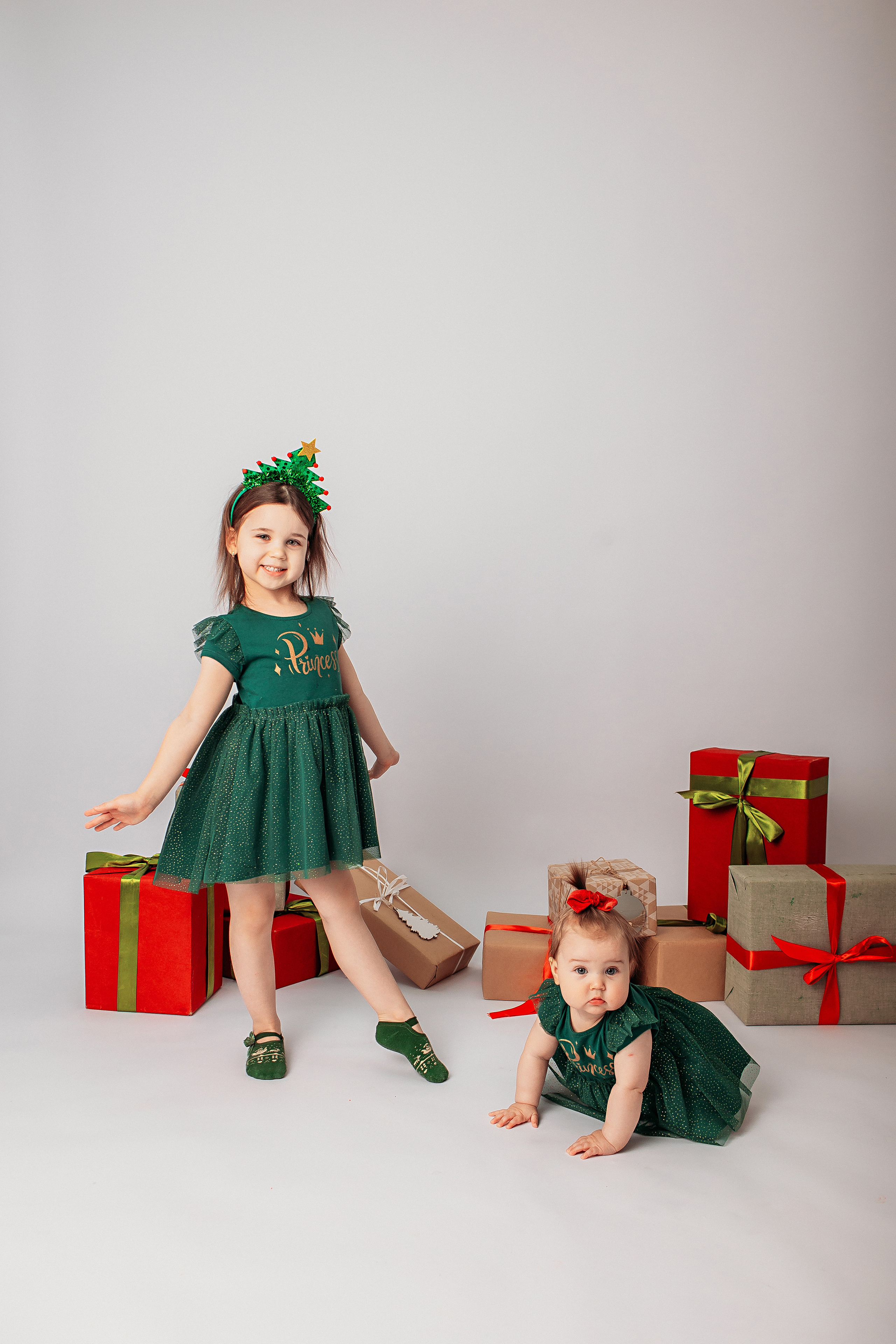 Минимализм 2022-2023. Семейный фотограф Тюмень, фотограф на роды Салмина Мария