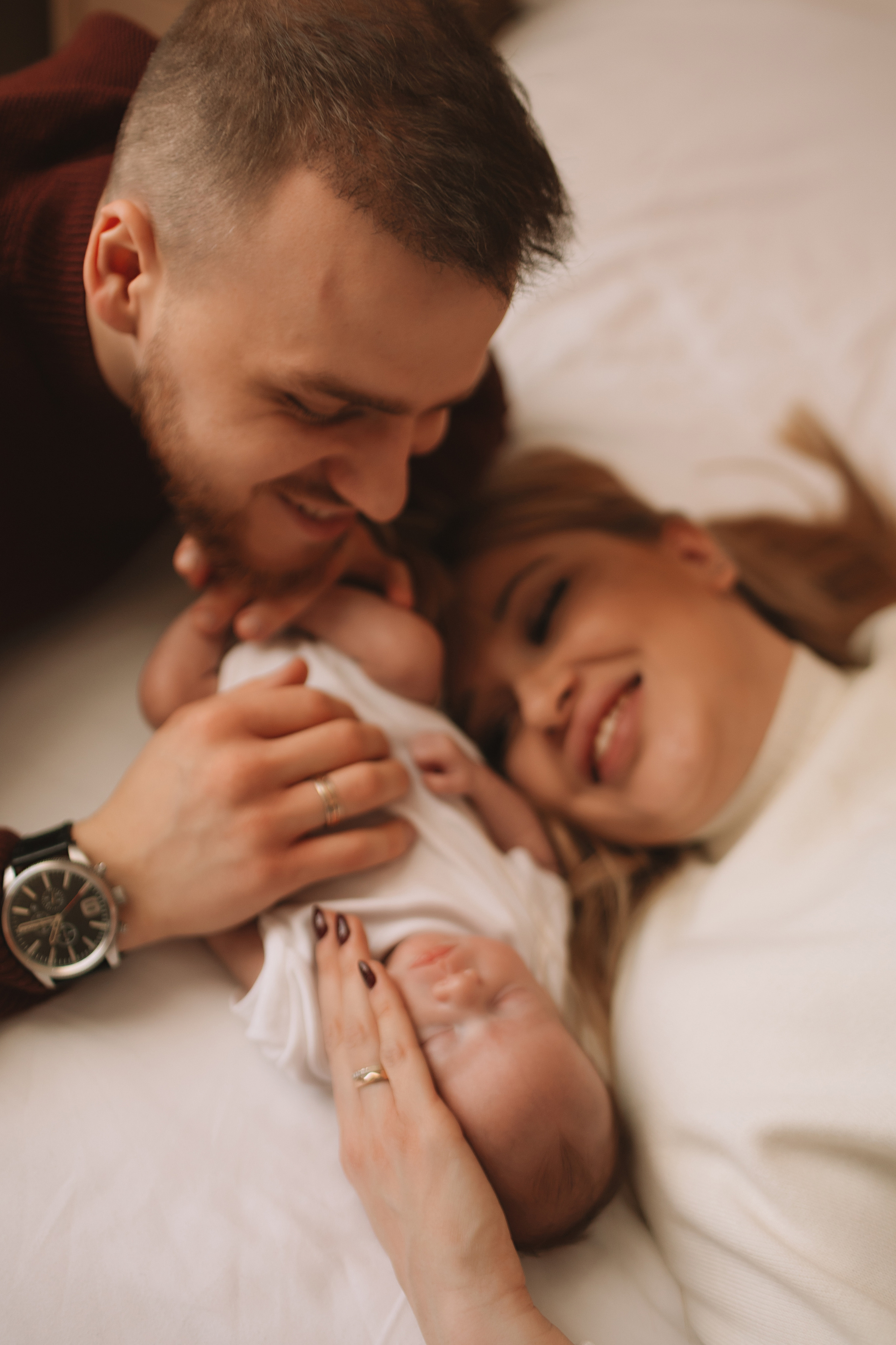 Выписка Мать и Дитя. Семейный фотограф Тюмень, фотограф на роды Салмина Мария