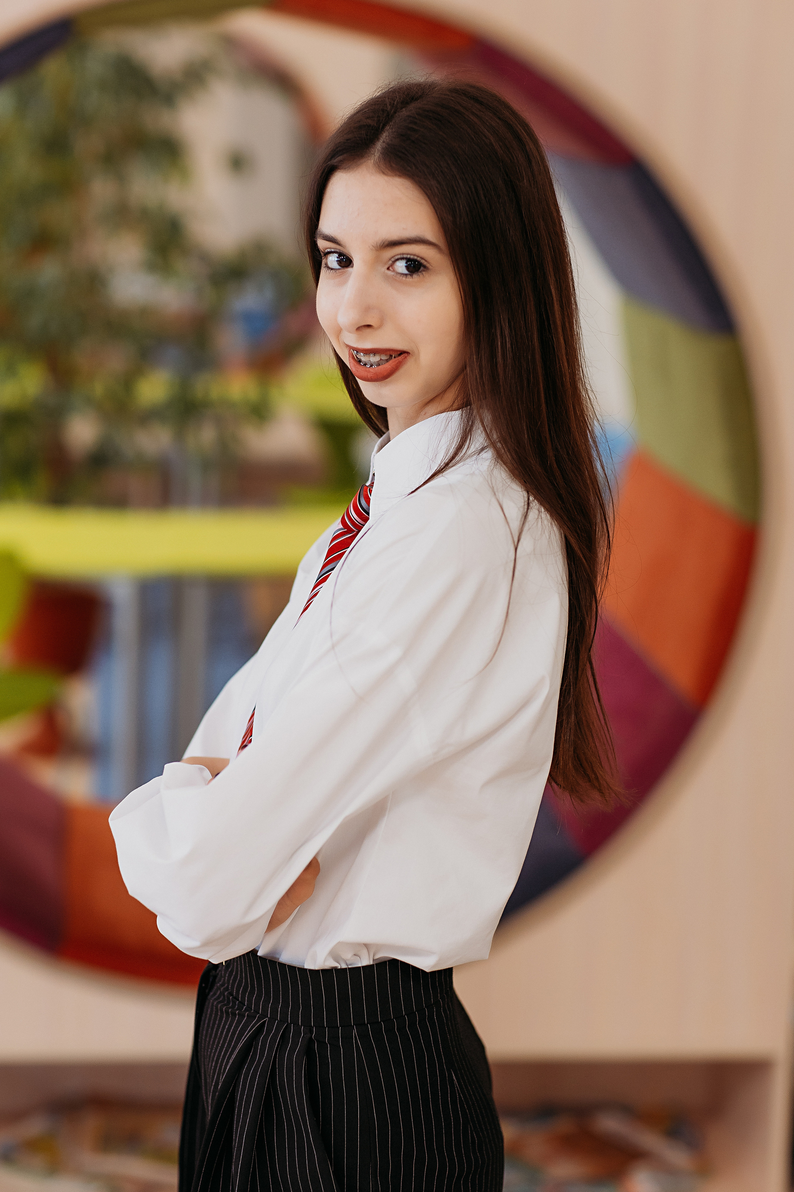 8 класс в библиотеке. Семейный фотограф Тюмень, фотограф на роды Салмина Мария