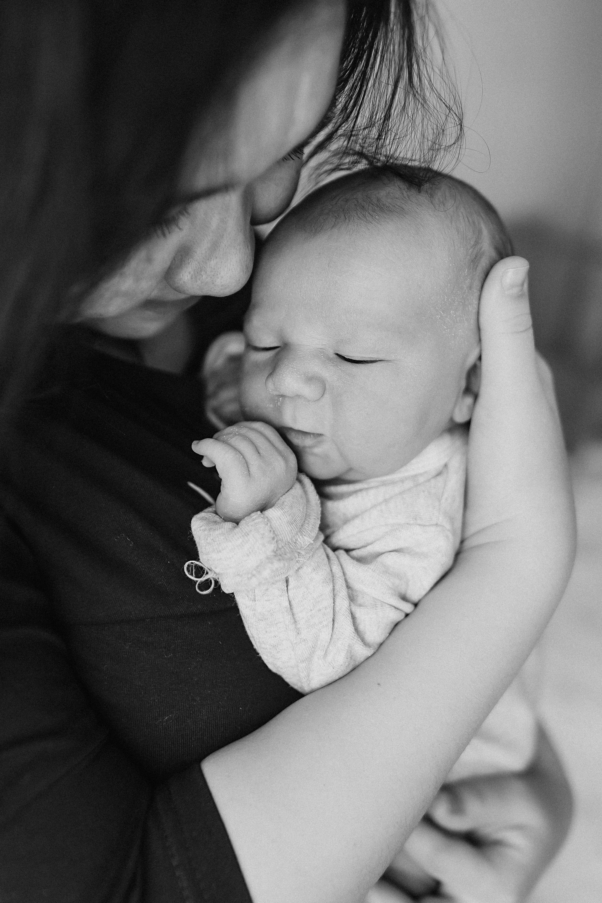 Руслан. Семейный фотограф Тюмень, фотограф на роды Салмина Мария