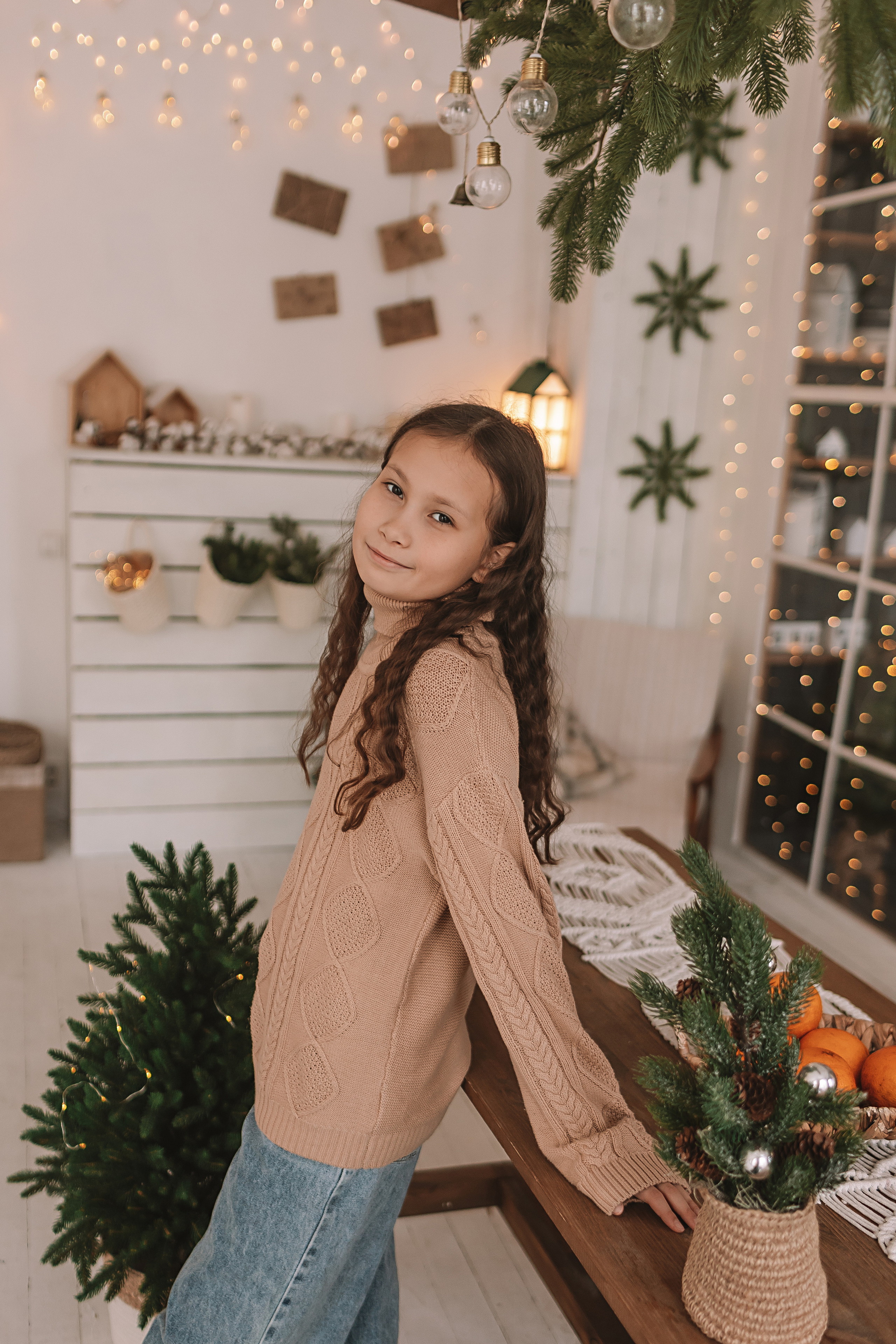 Новогодняя школьная в студии. Семейный фотограф Тюмень, фотограф на роды Салмина Мария