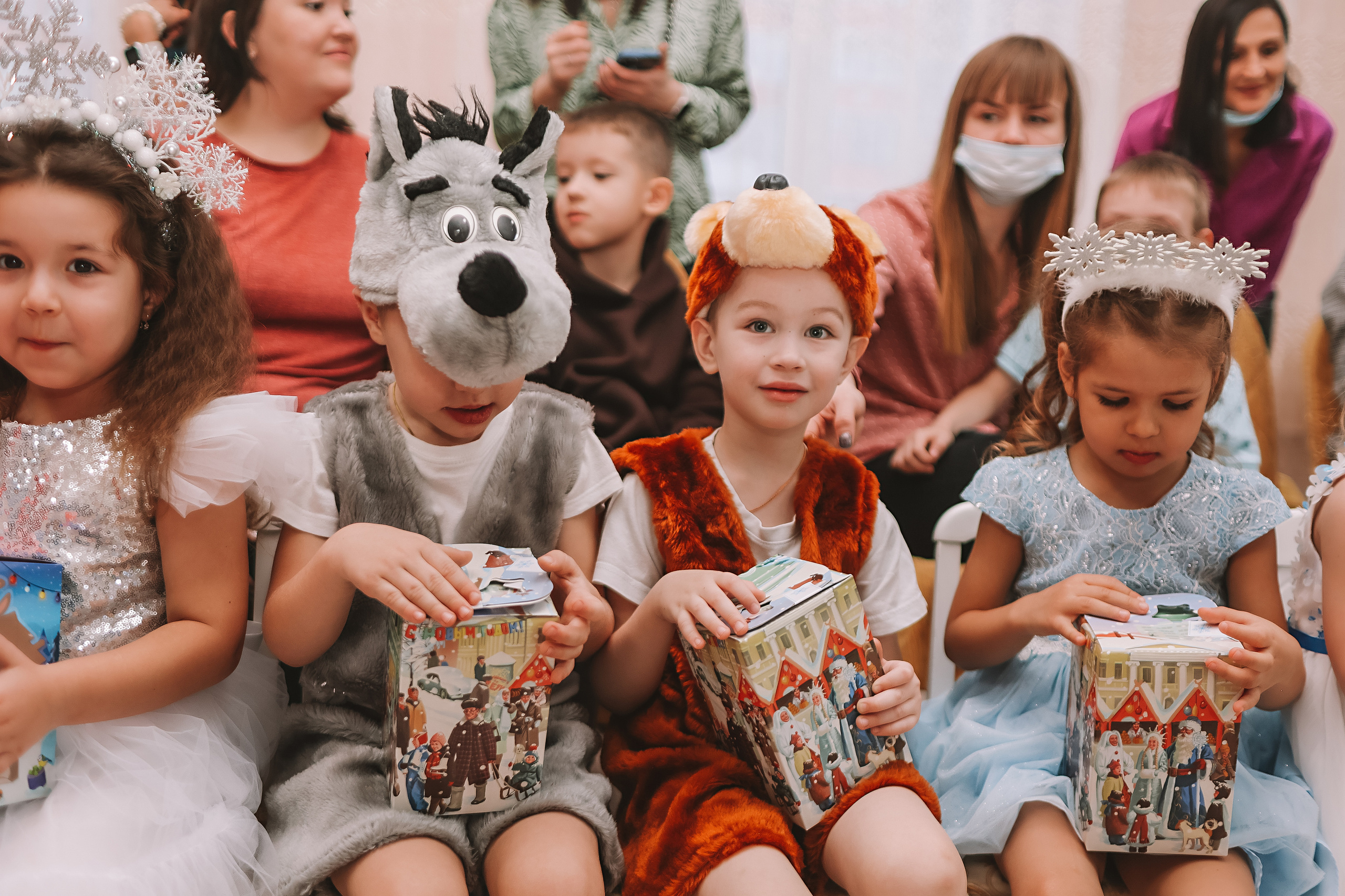 Репортаж новогоднего утренника. Семейный фотограф Тюмень, фотограф на роды Салмина Мария
