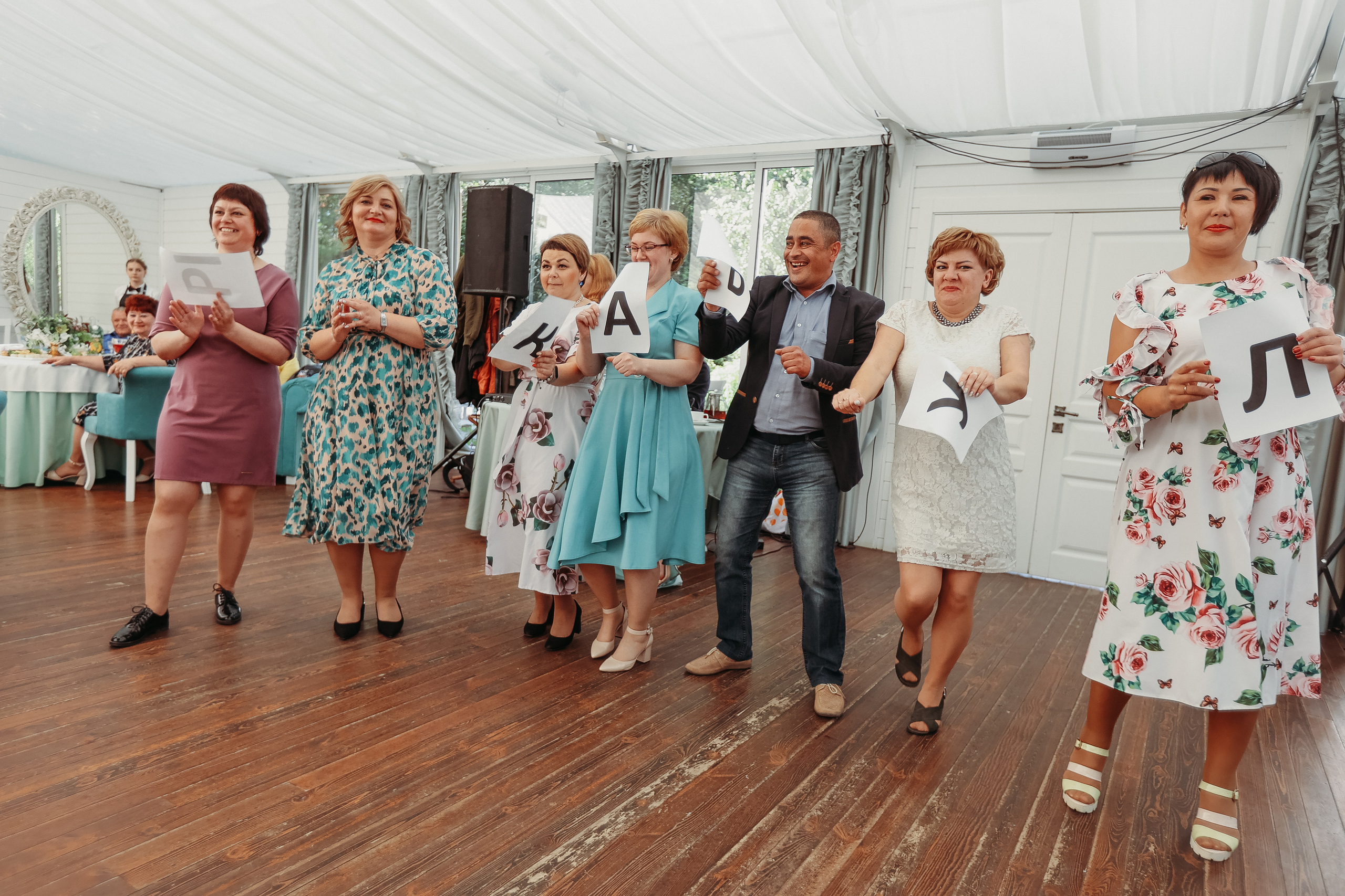 Репортаж выпускного. Семейный фотограф Тюмень, фотограф на роды Салмина Мария