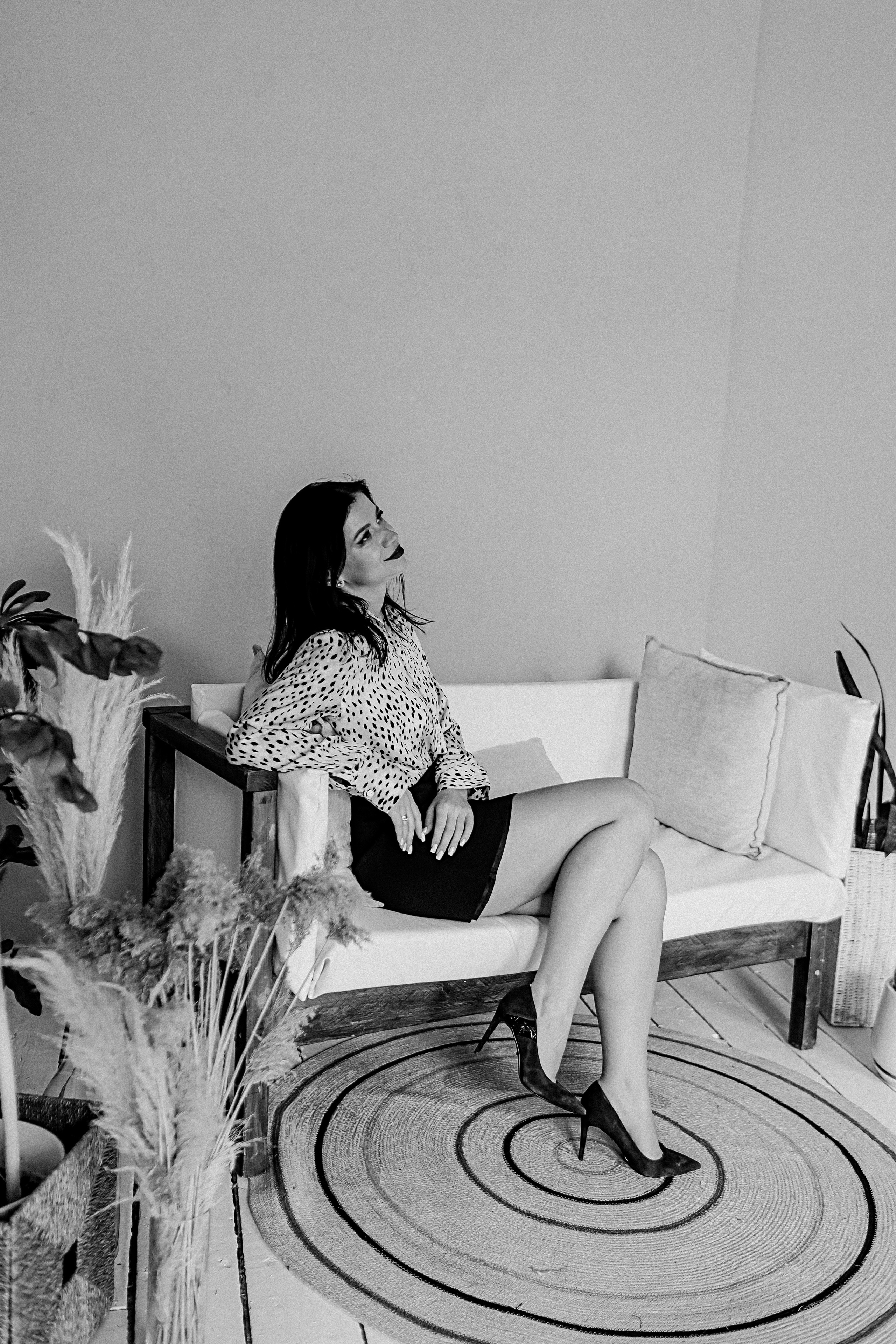 Руководитель студий красоты, студия Белая. Семейный фотограф Тюмень, фотограф на роды Салмина Мария