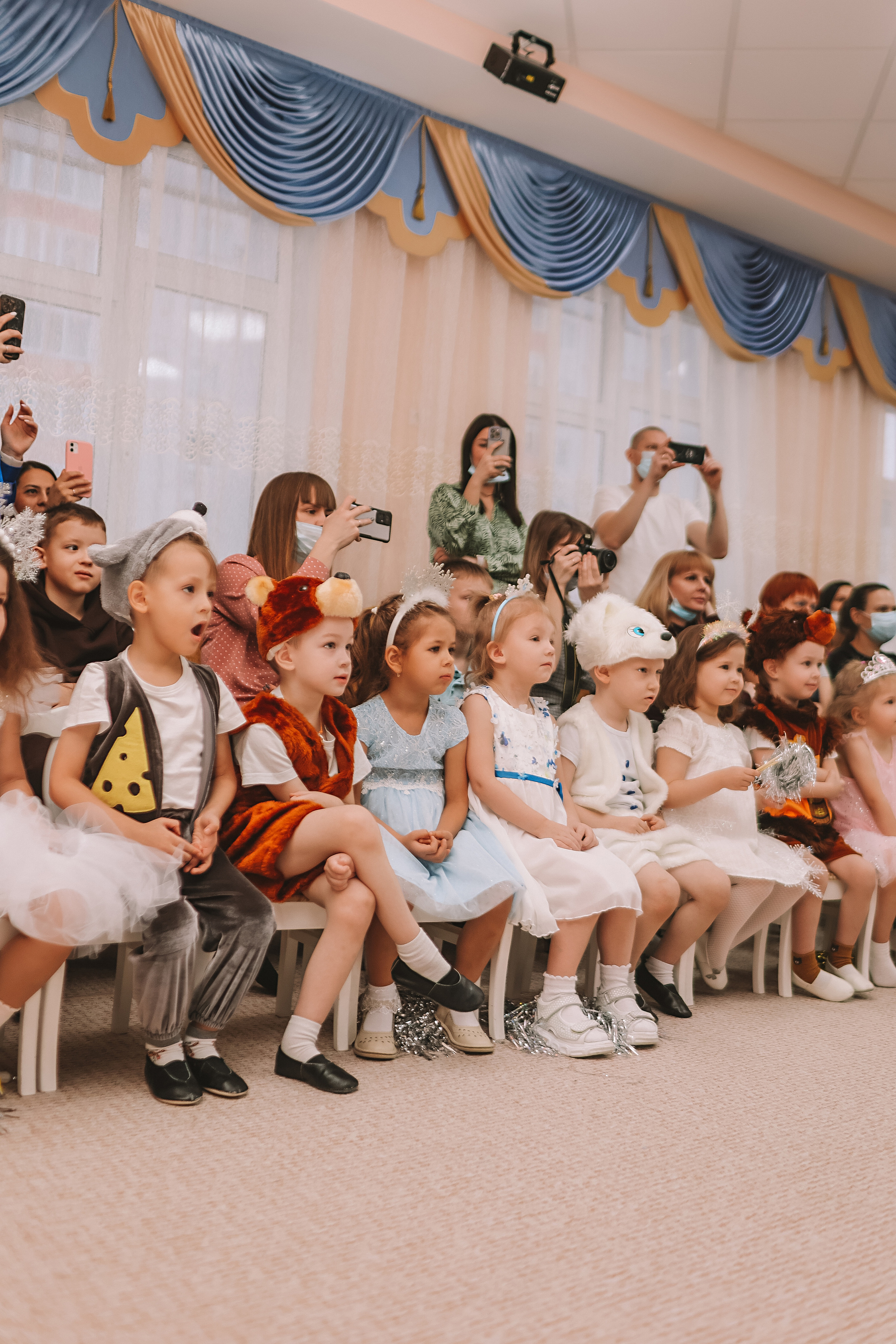 Репортаж новогоднего утренника. Семейный фотограф Тюмень, фотограф на роды Салмина Мария