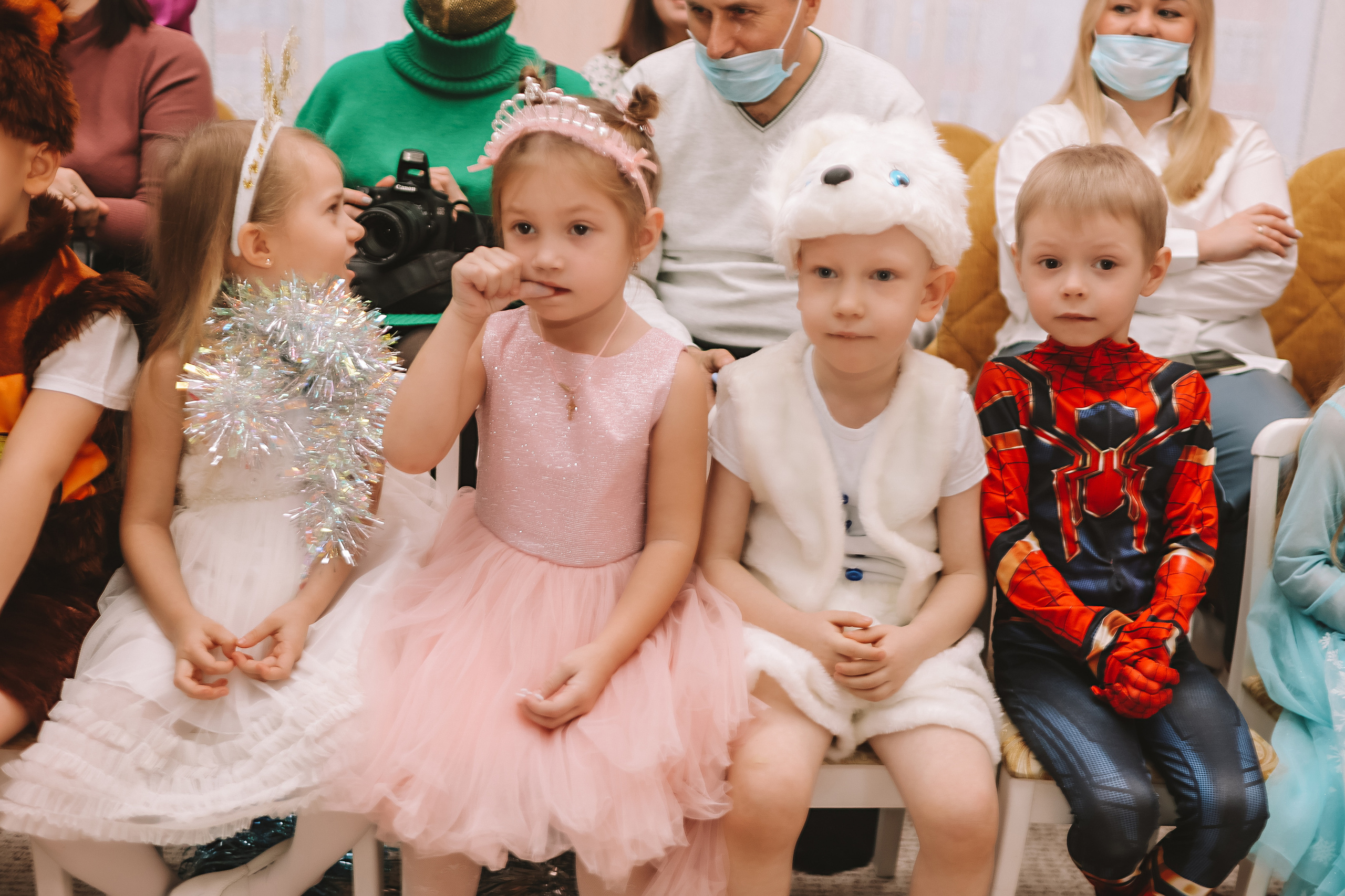 Репортаж новогоднего утренника. Семейный фотограф Тюмень, фотограф на роды Салмина Мария