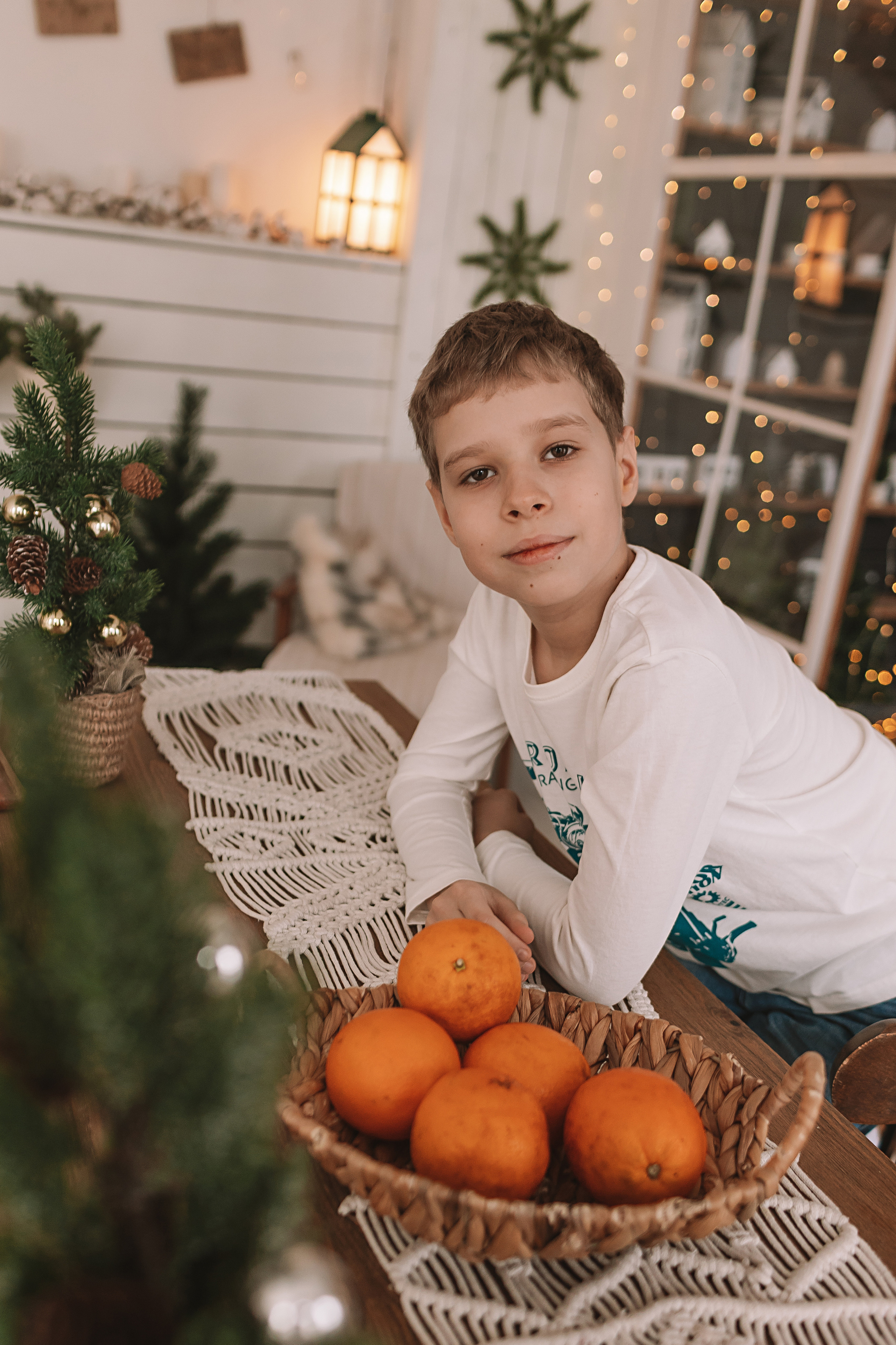 Новогодняя школьная в студии. Семейный фотограф Тюмень, фотограф на роды Салмина Мария