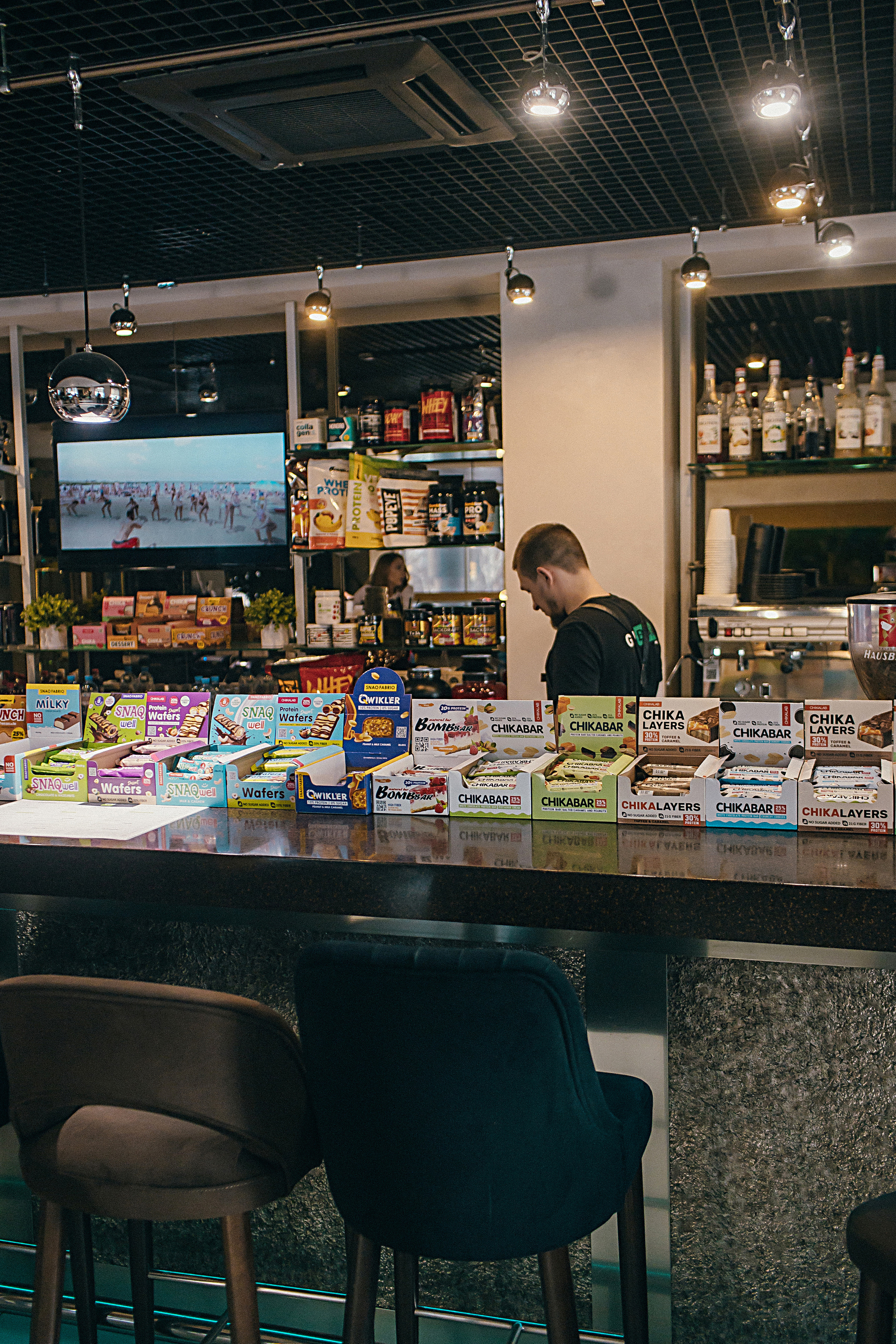 Бар спортивного питания. Семейный фотограф Тюмень, фотограф на роды Салмина Мария