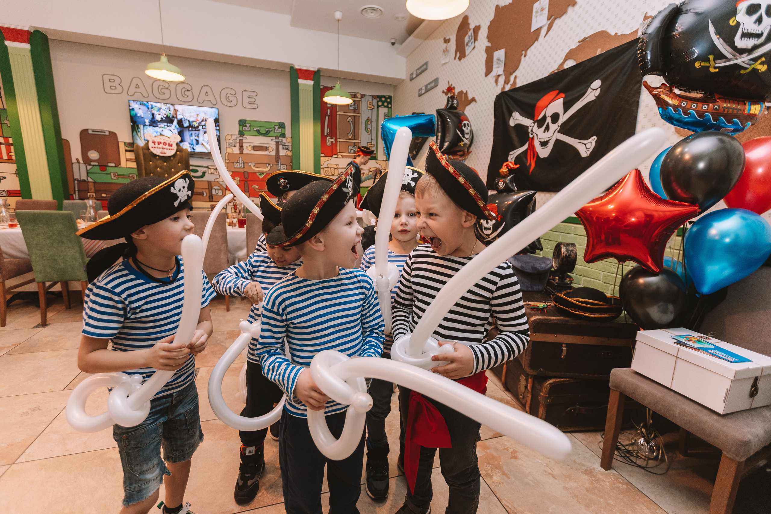 Андерсон. Семейный фотограф Тюмень, фотограф на роды Салмина Мария