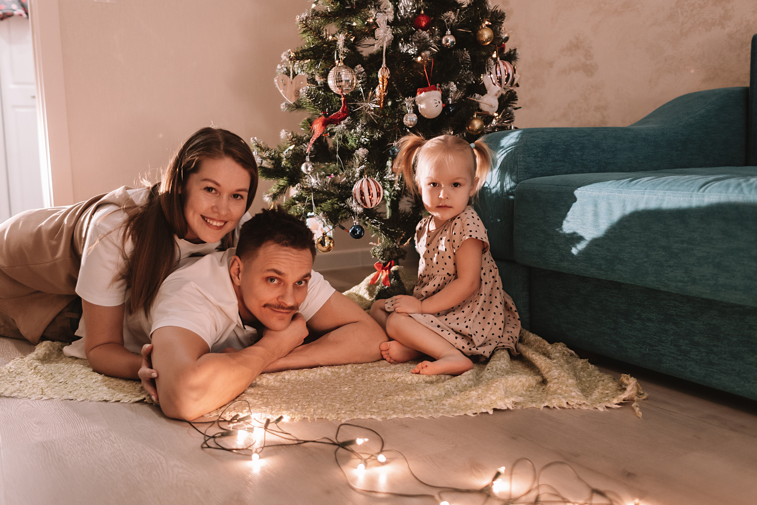 Новогодняя. Семейный фотограф Тюмень, фотограф на роды Салмина Мария