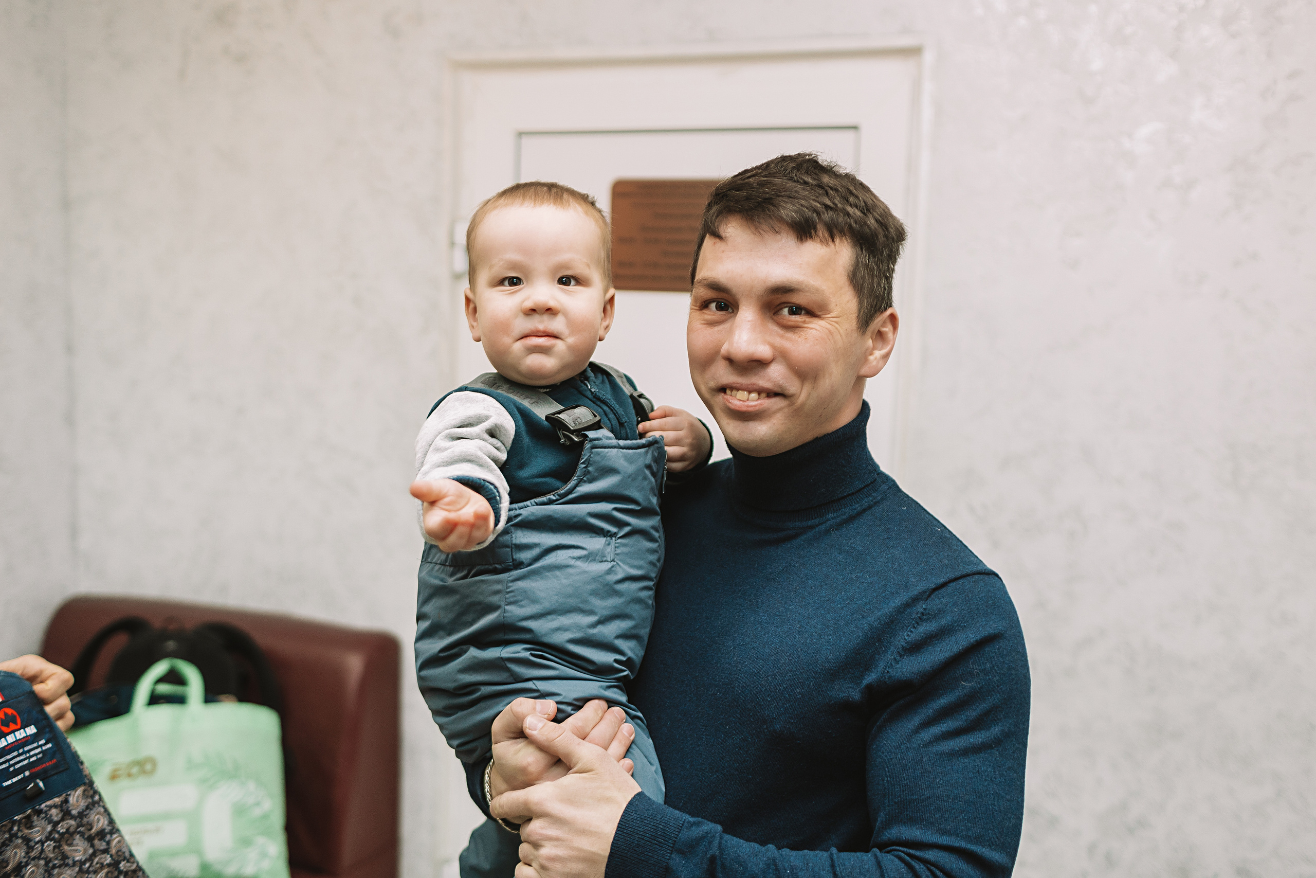 Выписка только зона ожидания. Семейный фотограф Тюмень, фотограф на роды Салмина Мария