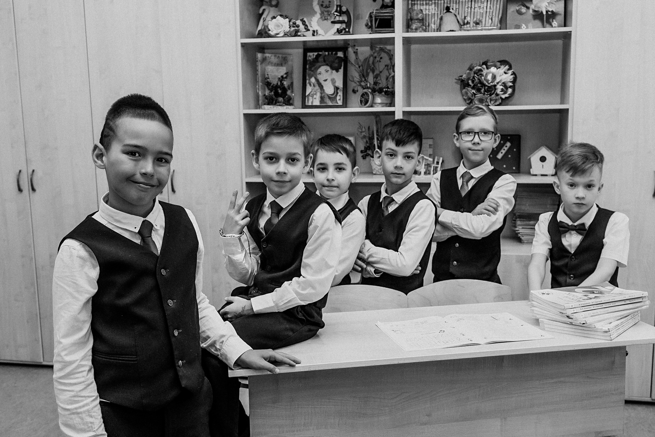 2 класс. Семейный фотограф Тюмень, фотограф на роды Салмина Мария