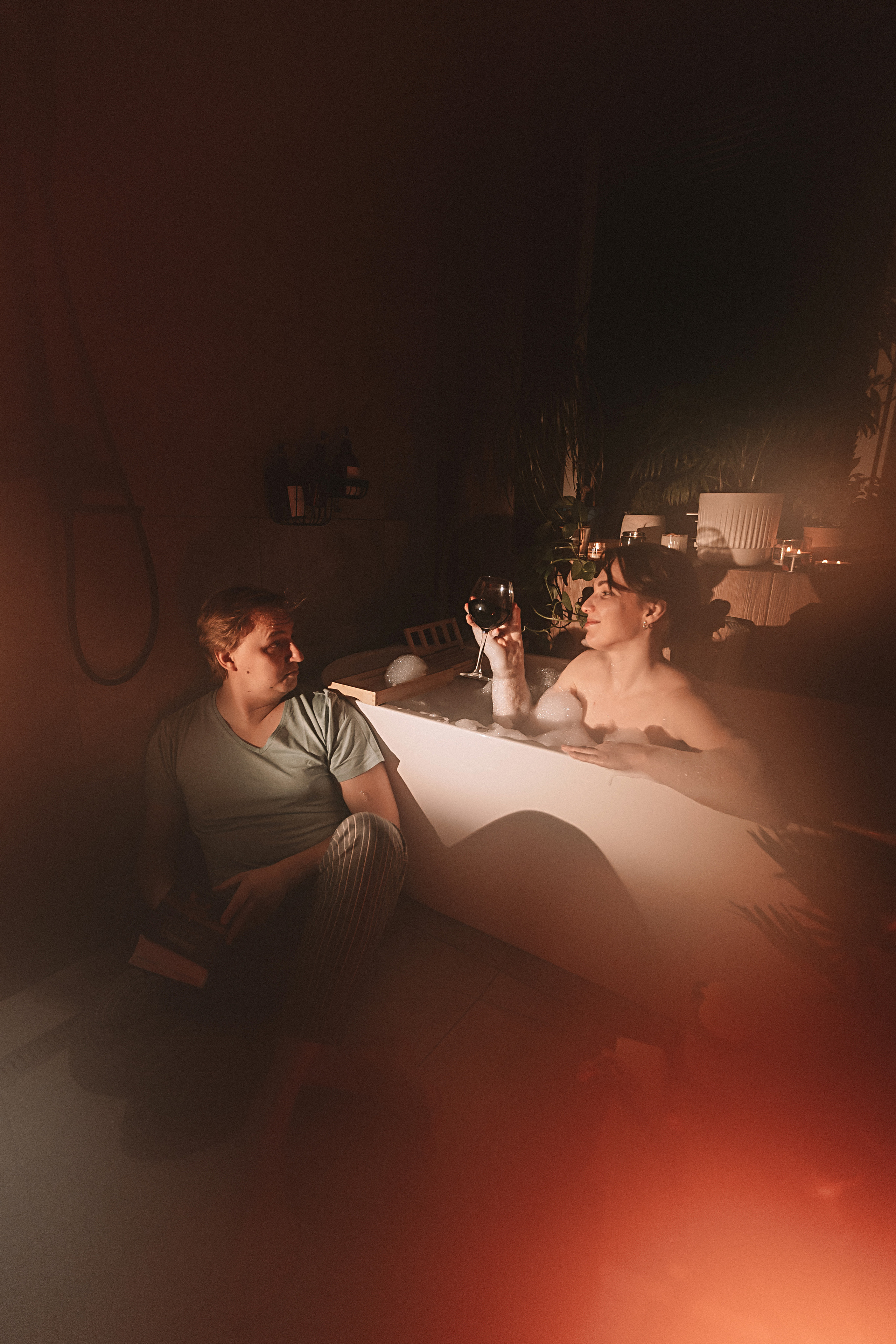 Вечерняя лав стори. Семейный фотограф Тюмень, фотограф на роды Салмина Мария