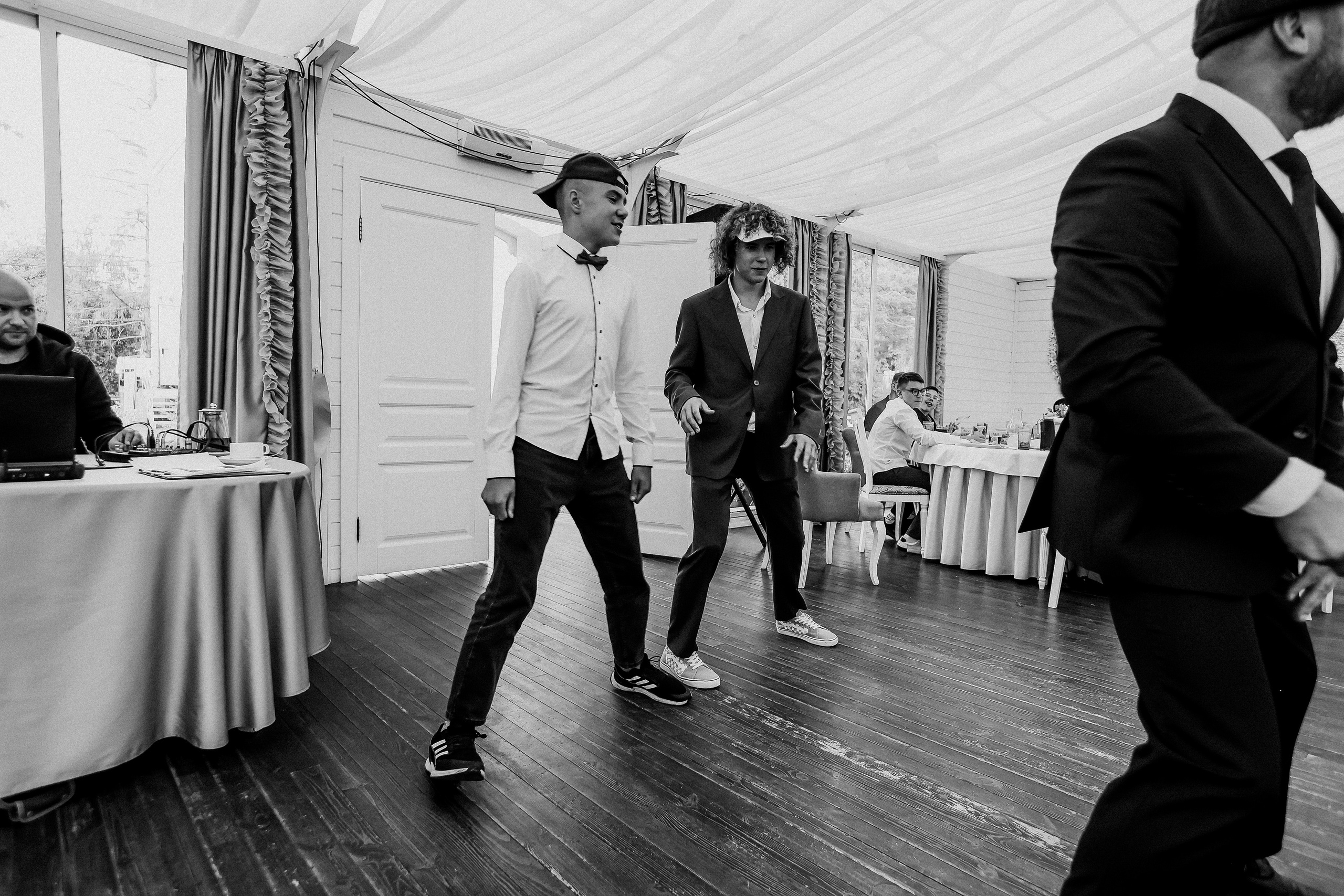 Репортаж выпускного. Семейный фотограф Тюмень, фотограф на роды Салмина Мария