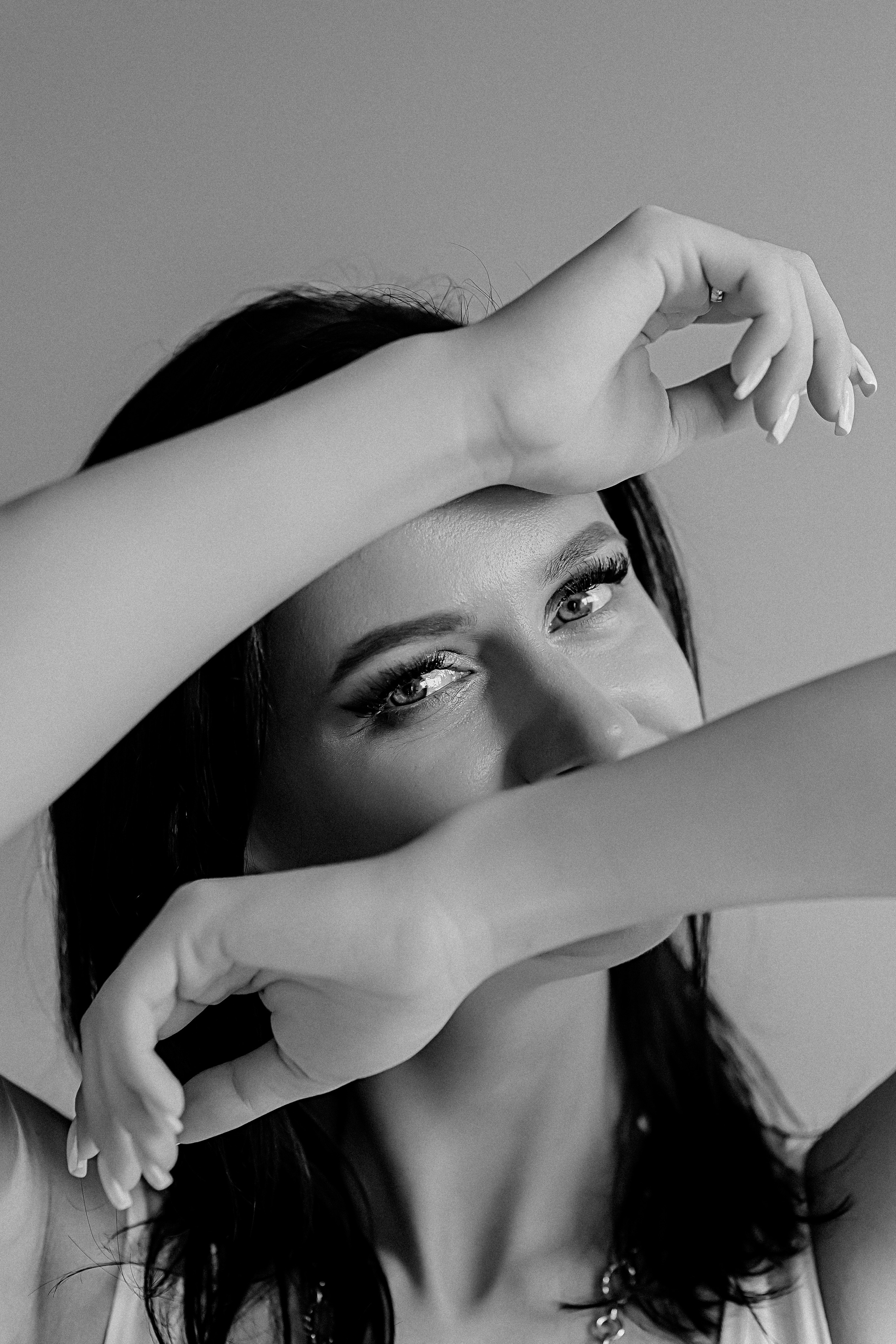 Руководитель студий красоты, студия Белая. Семейный фотограф Тюмень, фотограф на роды Салмина Мария