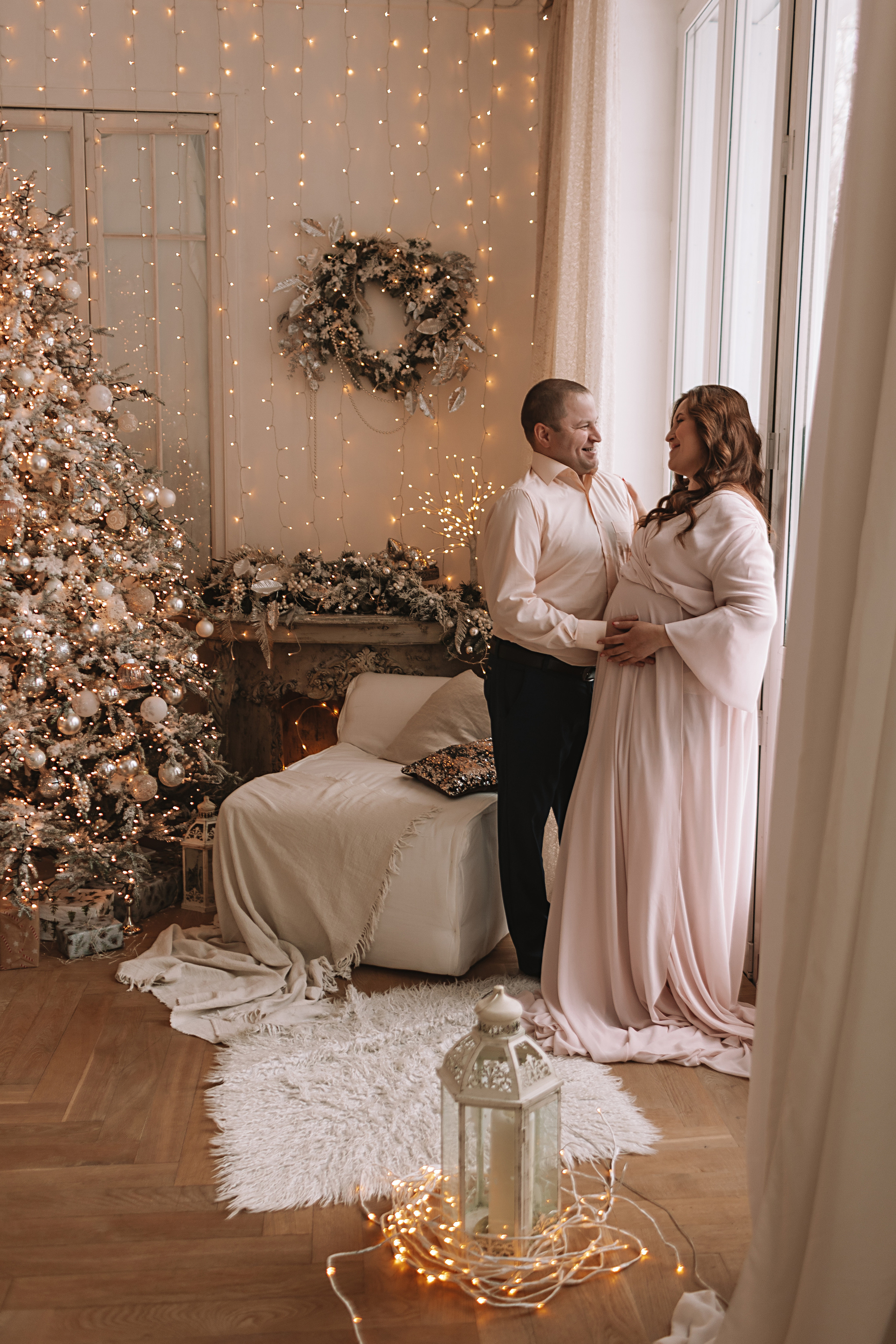 Студия Че (новогодняя). Семейный фотограф Тюмень, фотограф на роды Салмина Мария