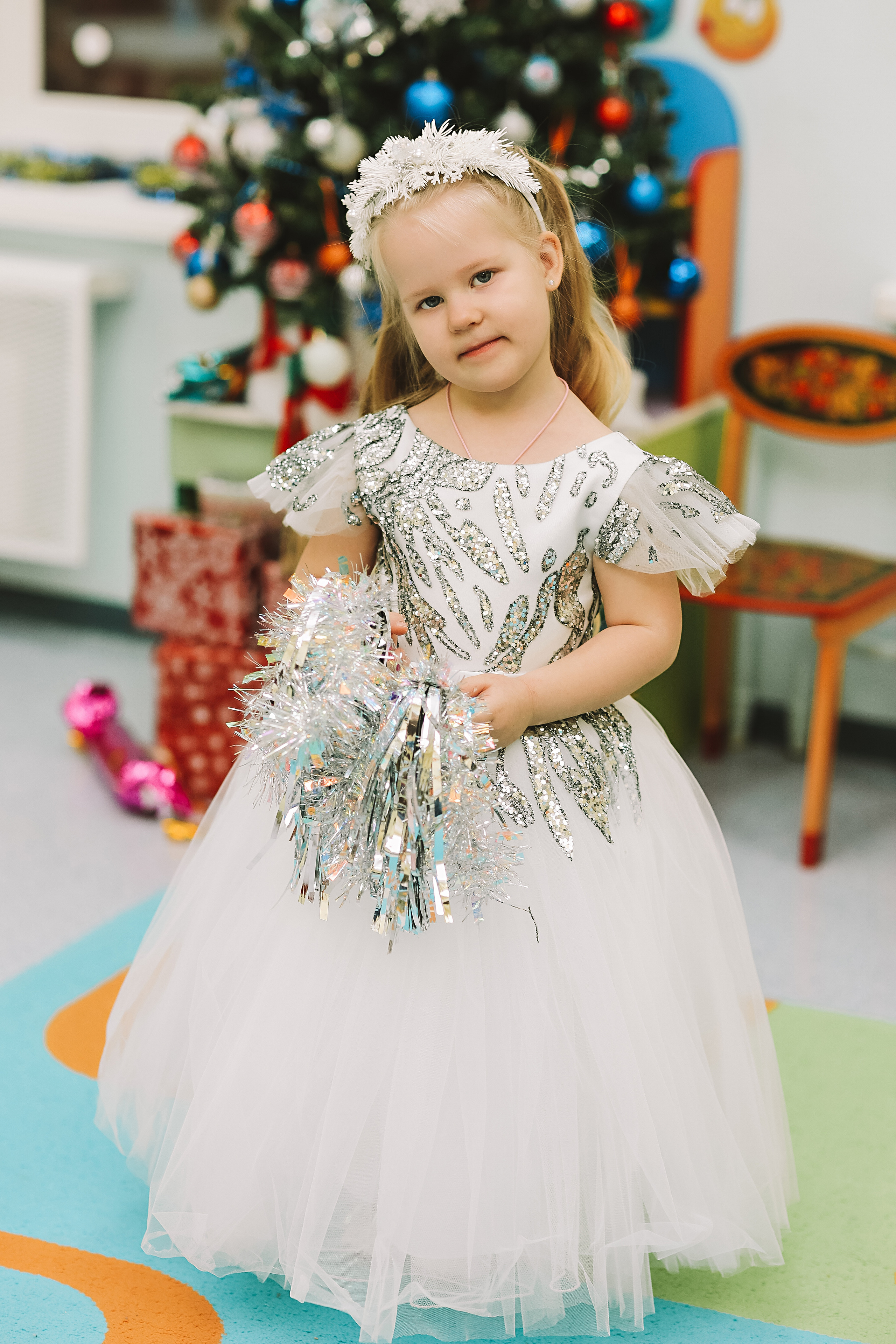 Репортаж новогоднего утренника. Семейный фотограф Тюмень, фотограф на роды Салмина Мария