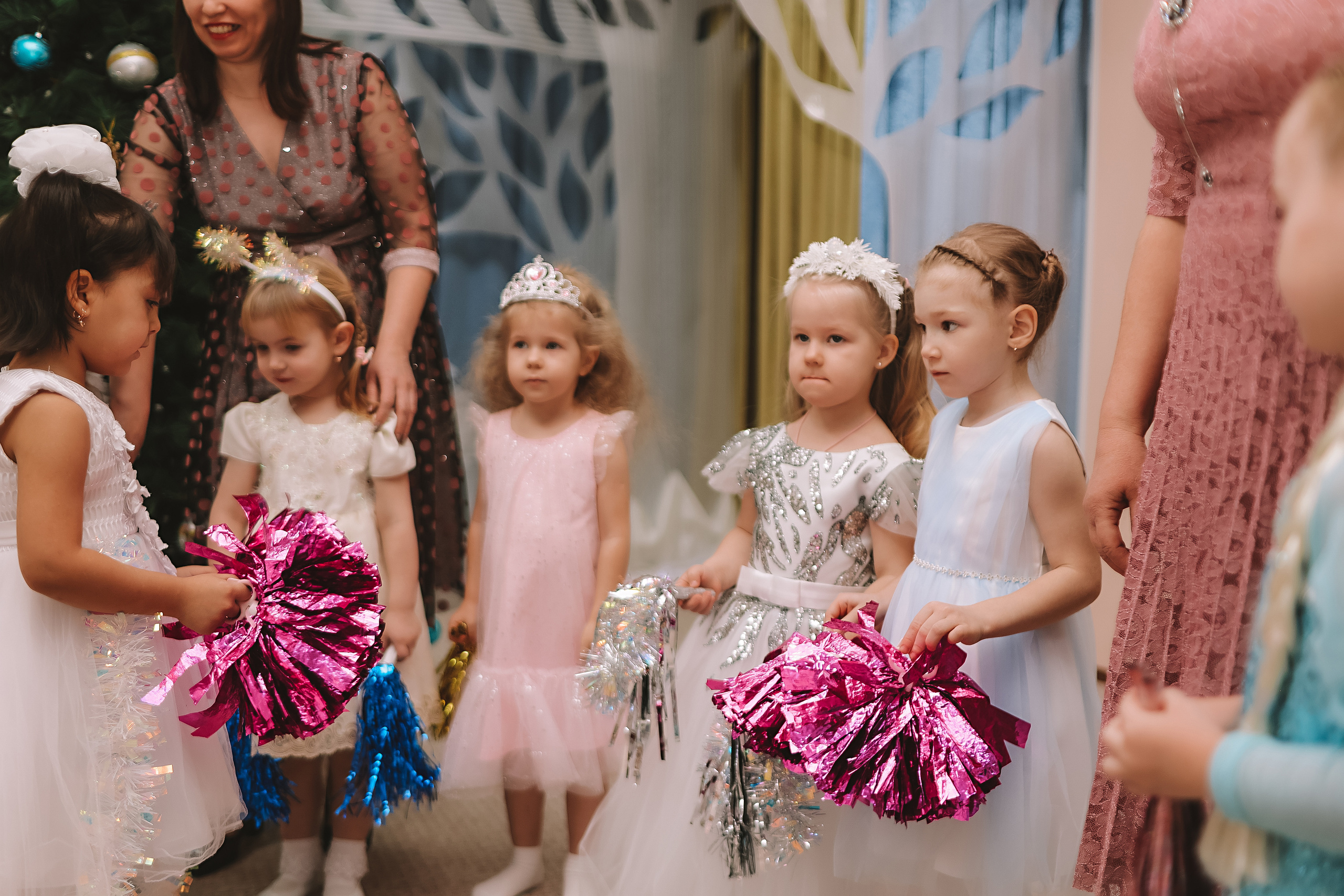 Репортаж новогоднего утренника. Семейный фотограф Тюмень, фотограф на роды Салмина Мария