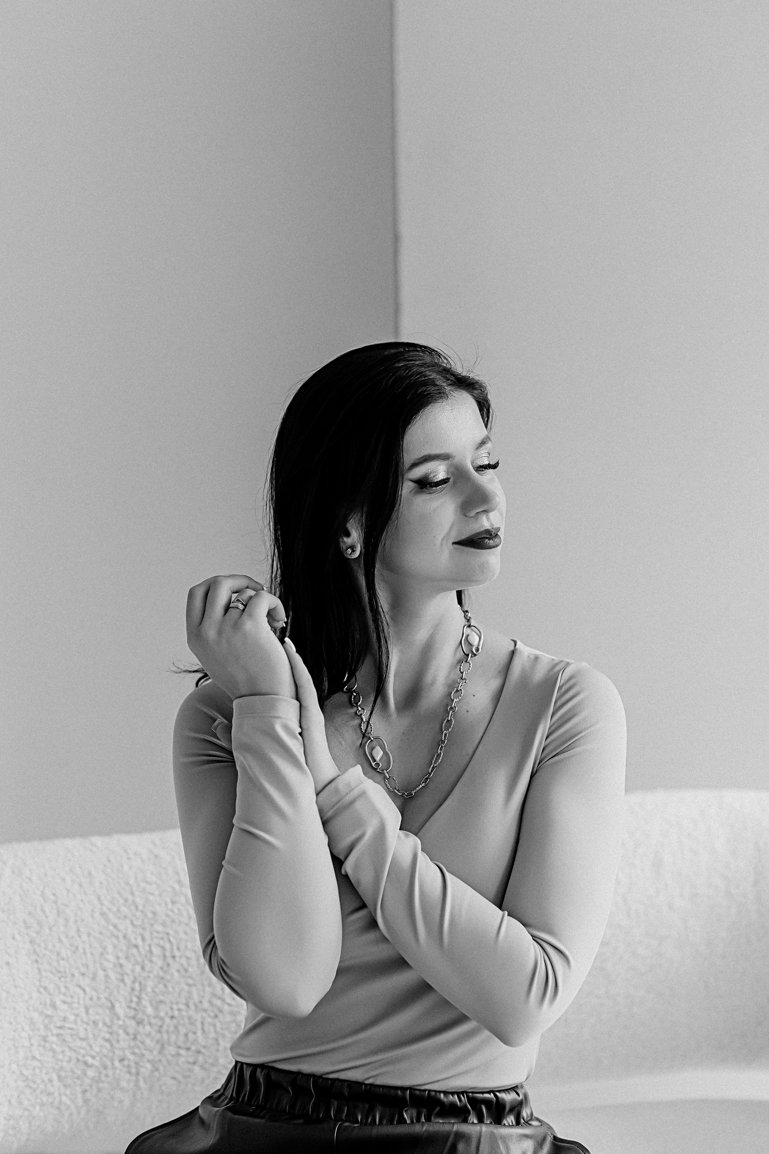 Руководитель студий красоты, студия Белая. Семейный фотограф Тюмень, фотограф на роды Салмина Мария